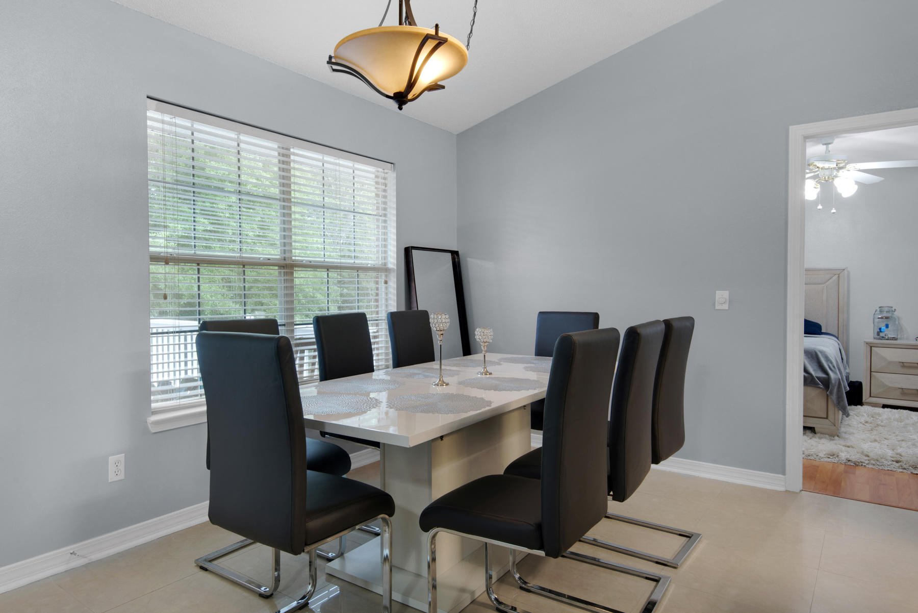 CHEROKEE BEND S/D PH 2 - Residential Lease