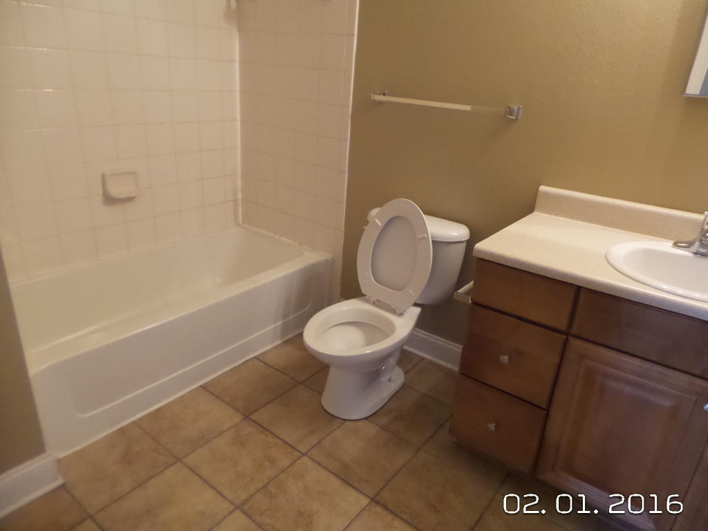 EAGLES LANDING S/D - Residential Lease