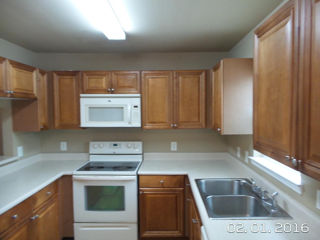 EAGLES LANDING S/D - Residential Lease