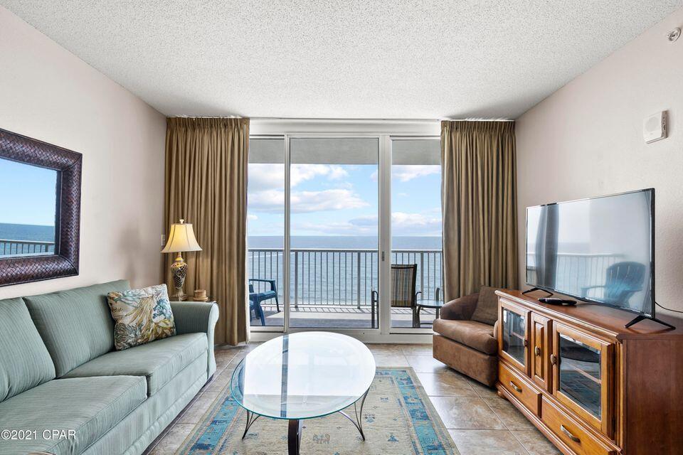 MAJESTIC BEACH TOWERS I - Residential