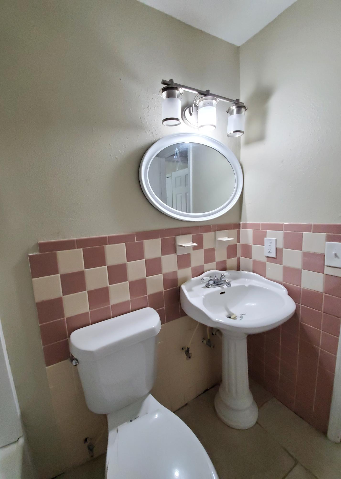 PINEVIEW - Residential Lease