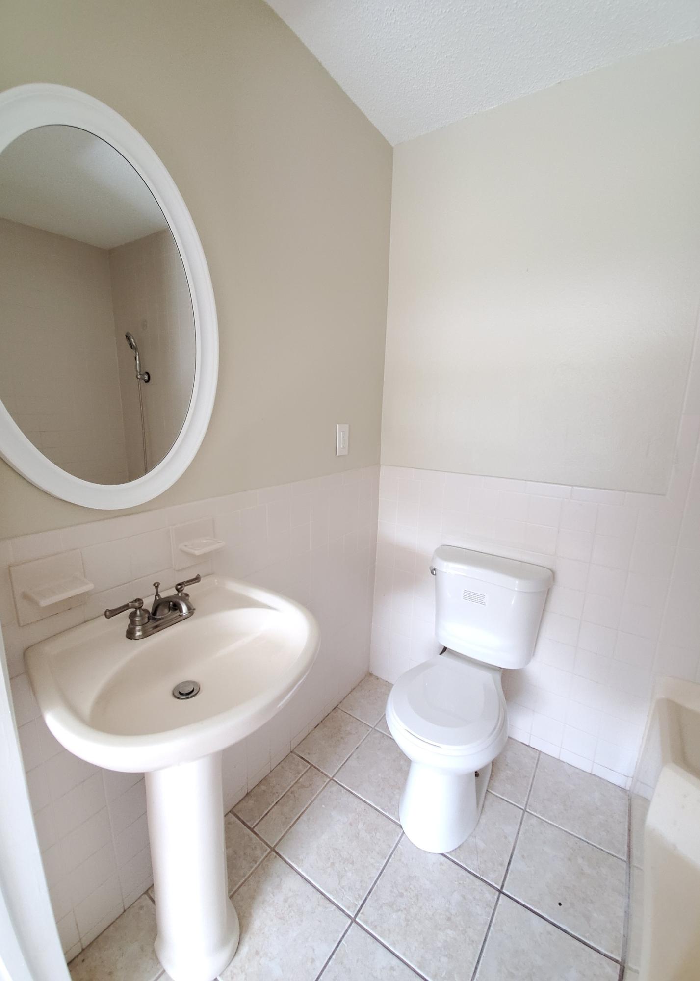 PINEVIEW - Residential Lease