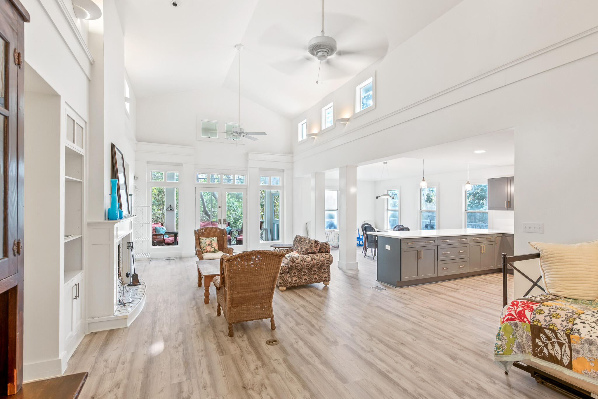 GRAYTON BEACH - Residential