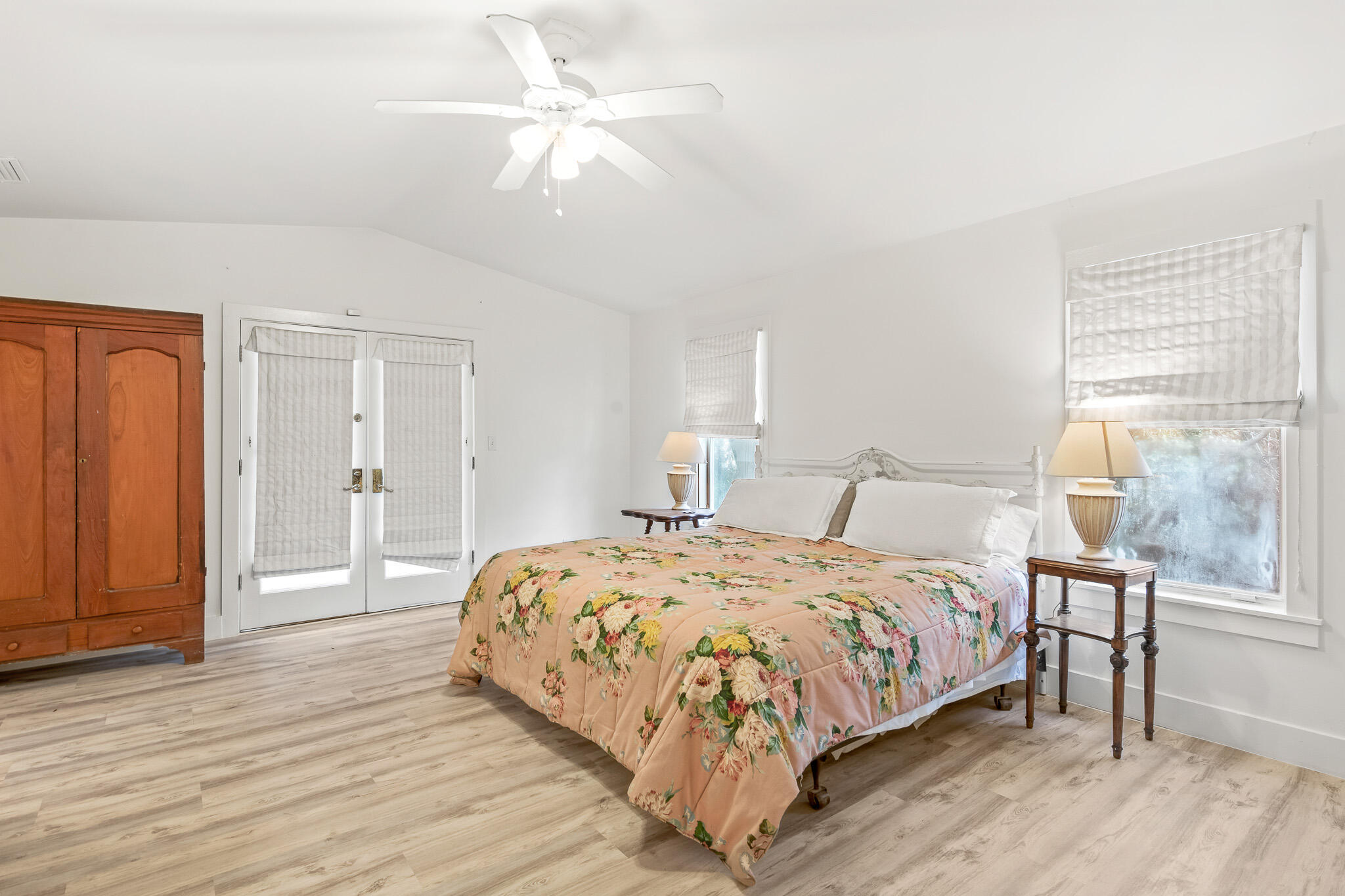 GRAYTON BEACH - Residential