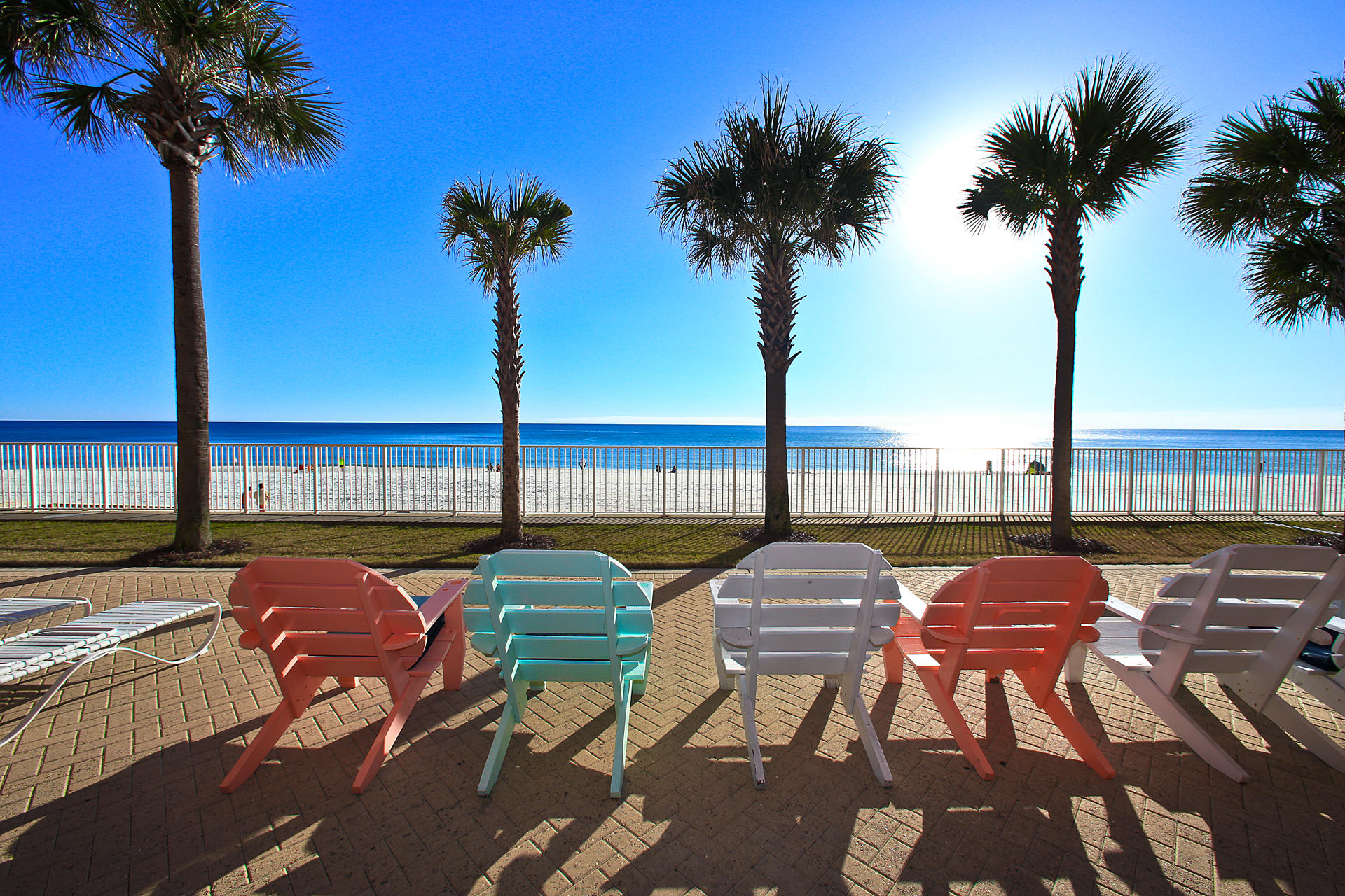 TROPIC WINDS - Residential