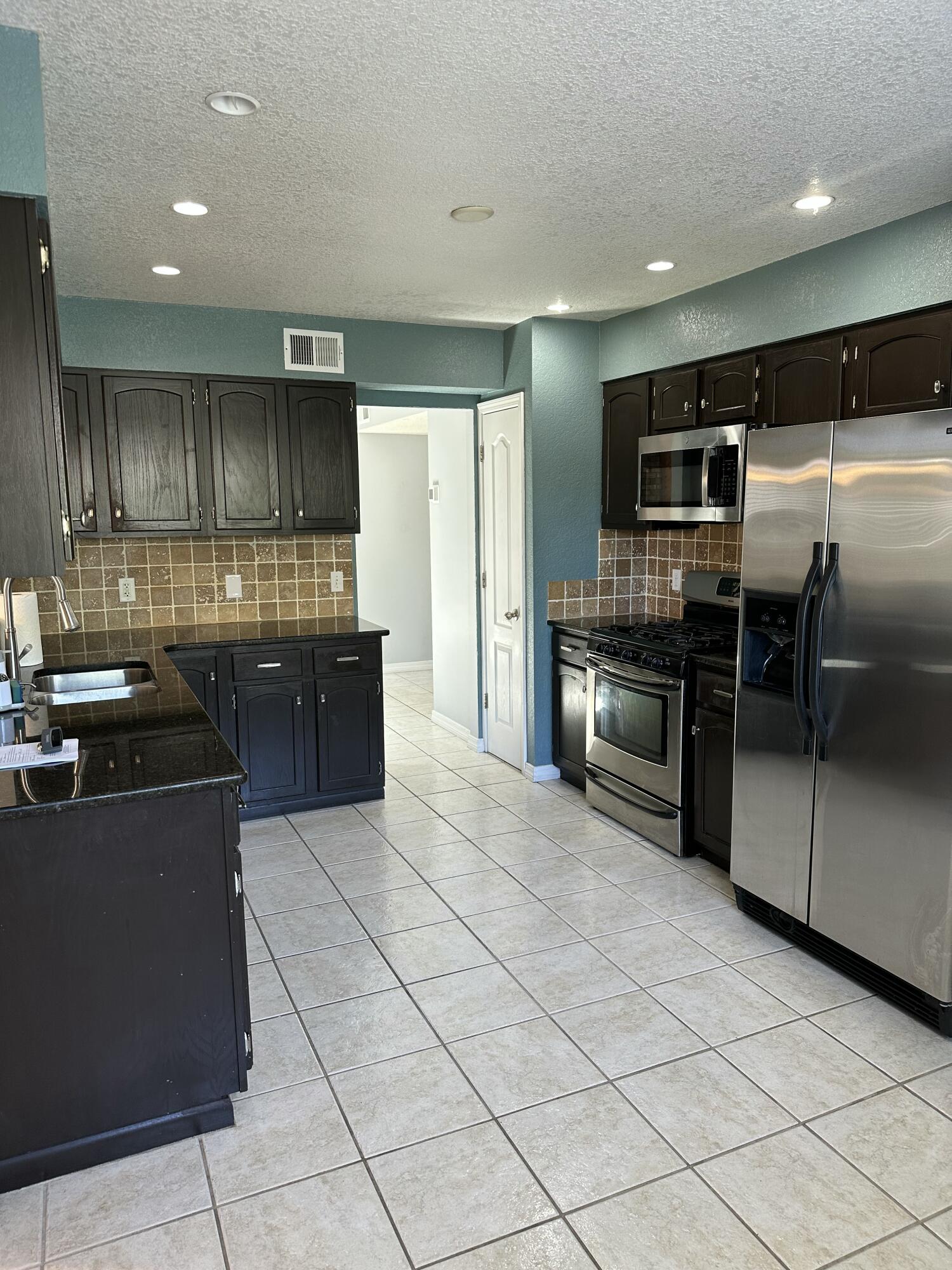 CEDAR RIDGE PH 7B - Residential Lease