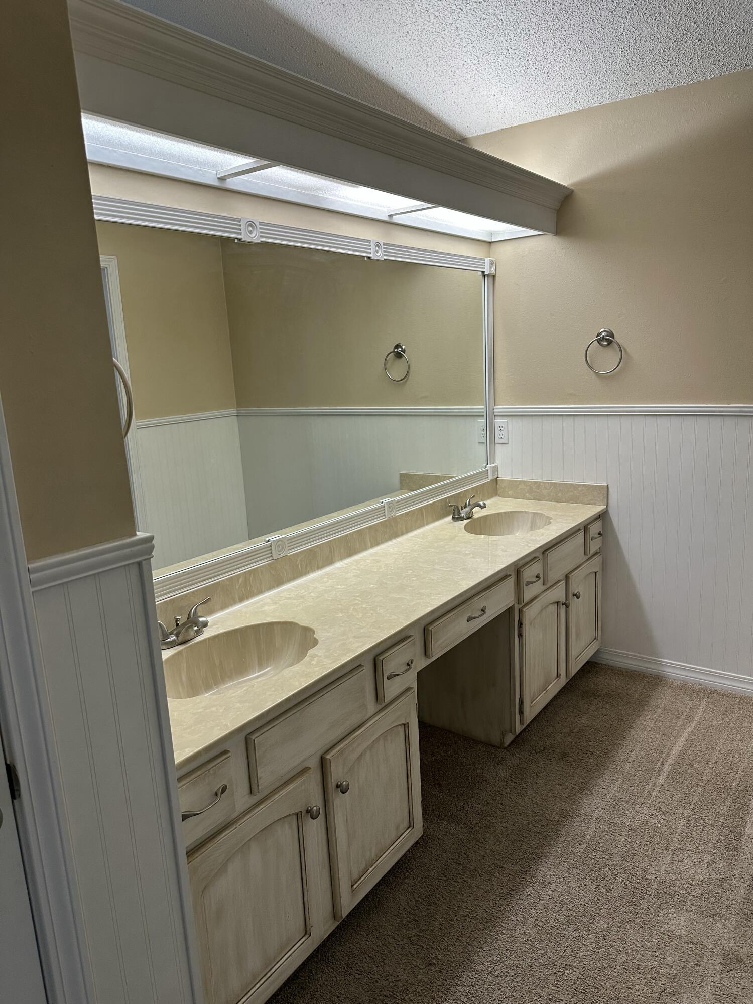 CEDAR RIDGE PH 7B - Residential Lease