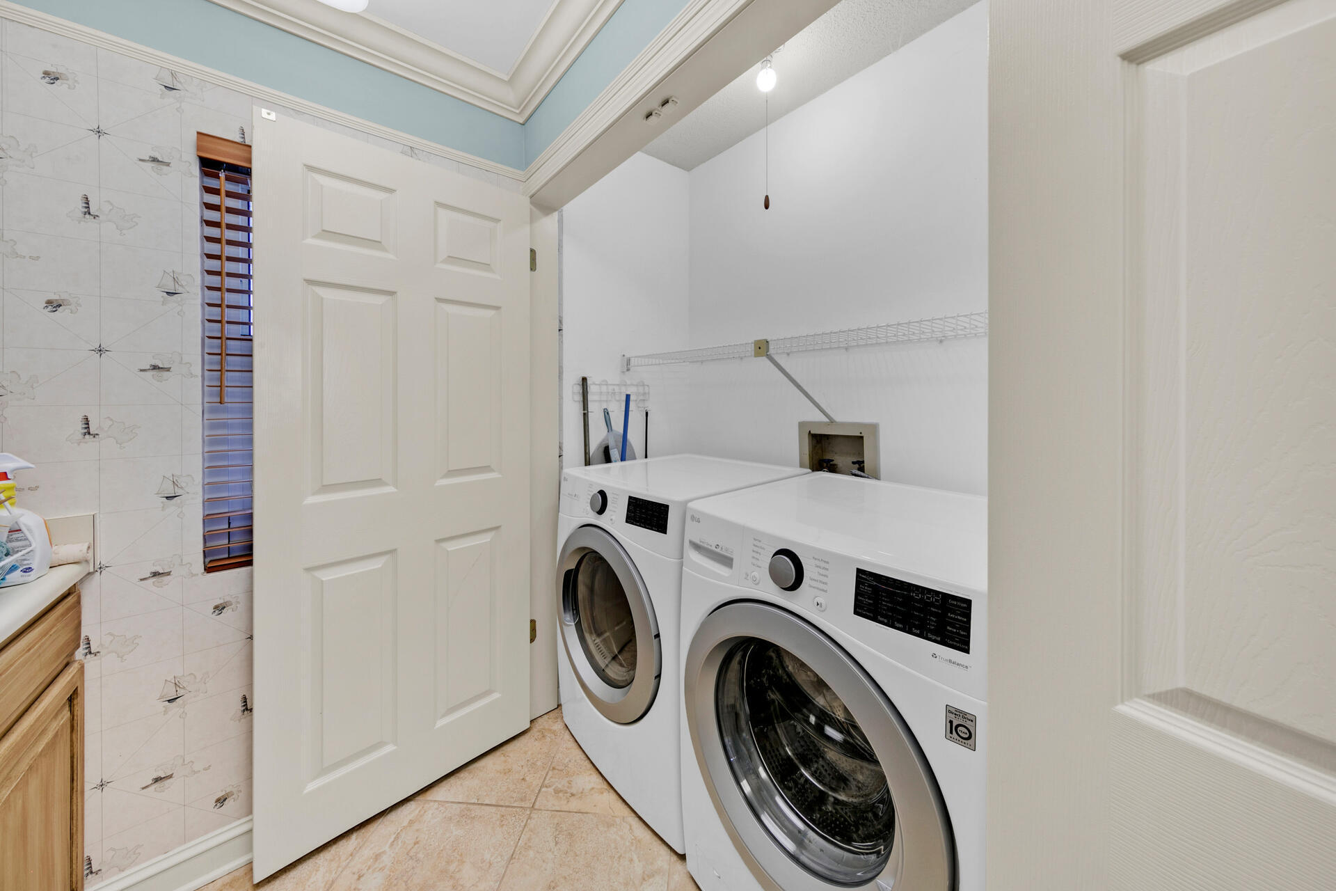GRAND MARINER PH 1 - Residential