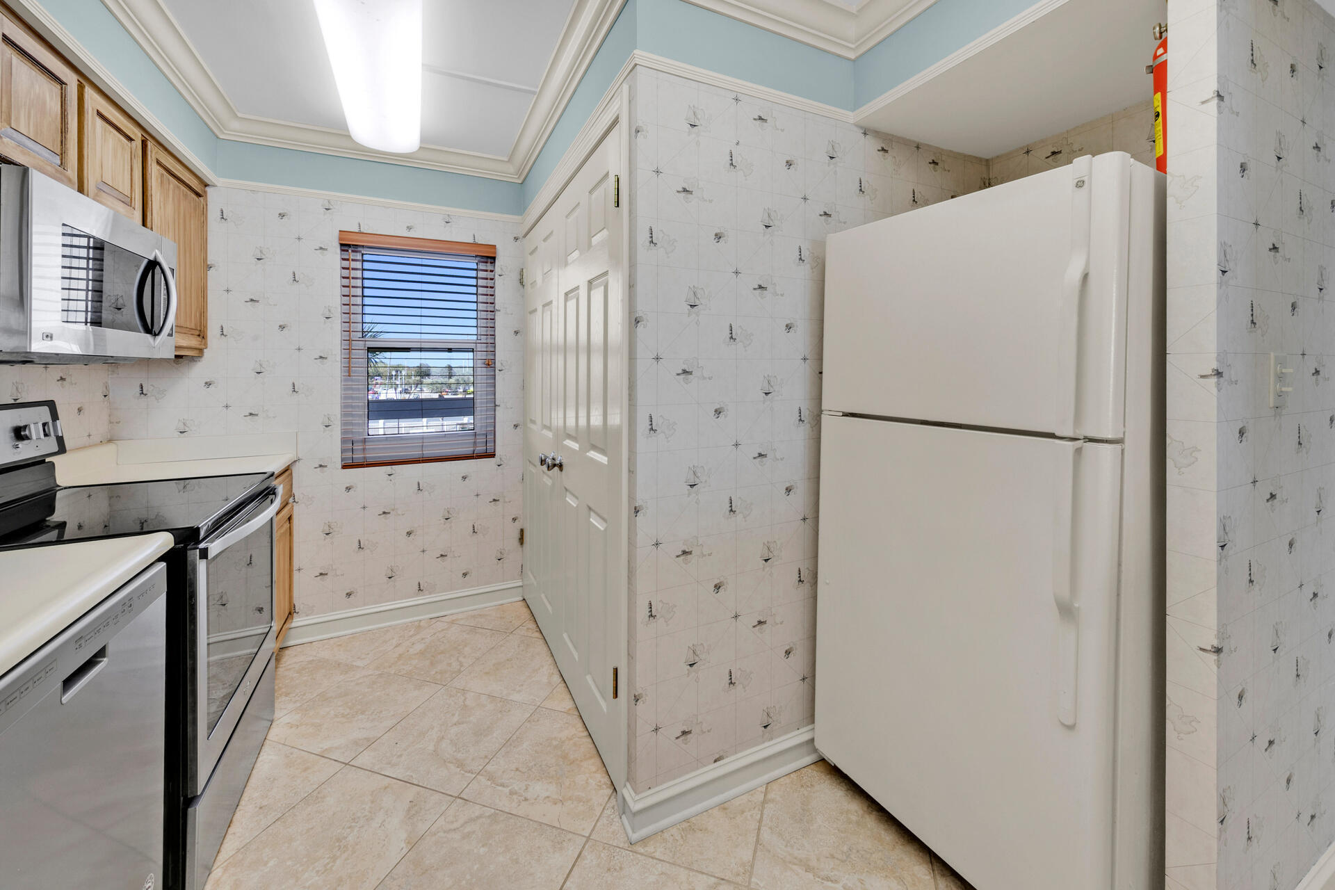 GRAND MARINER PH 1 - Residential