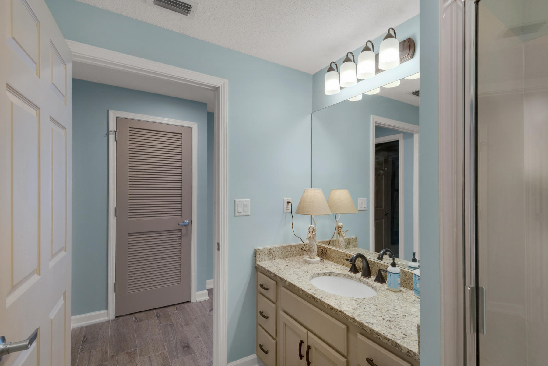 STERLING REEF - Residential
