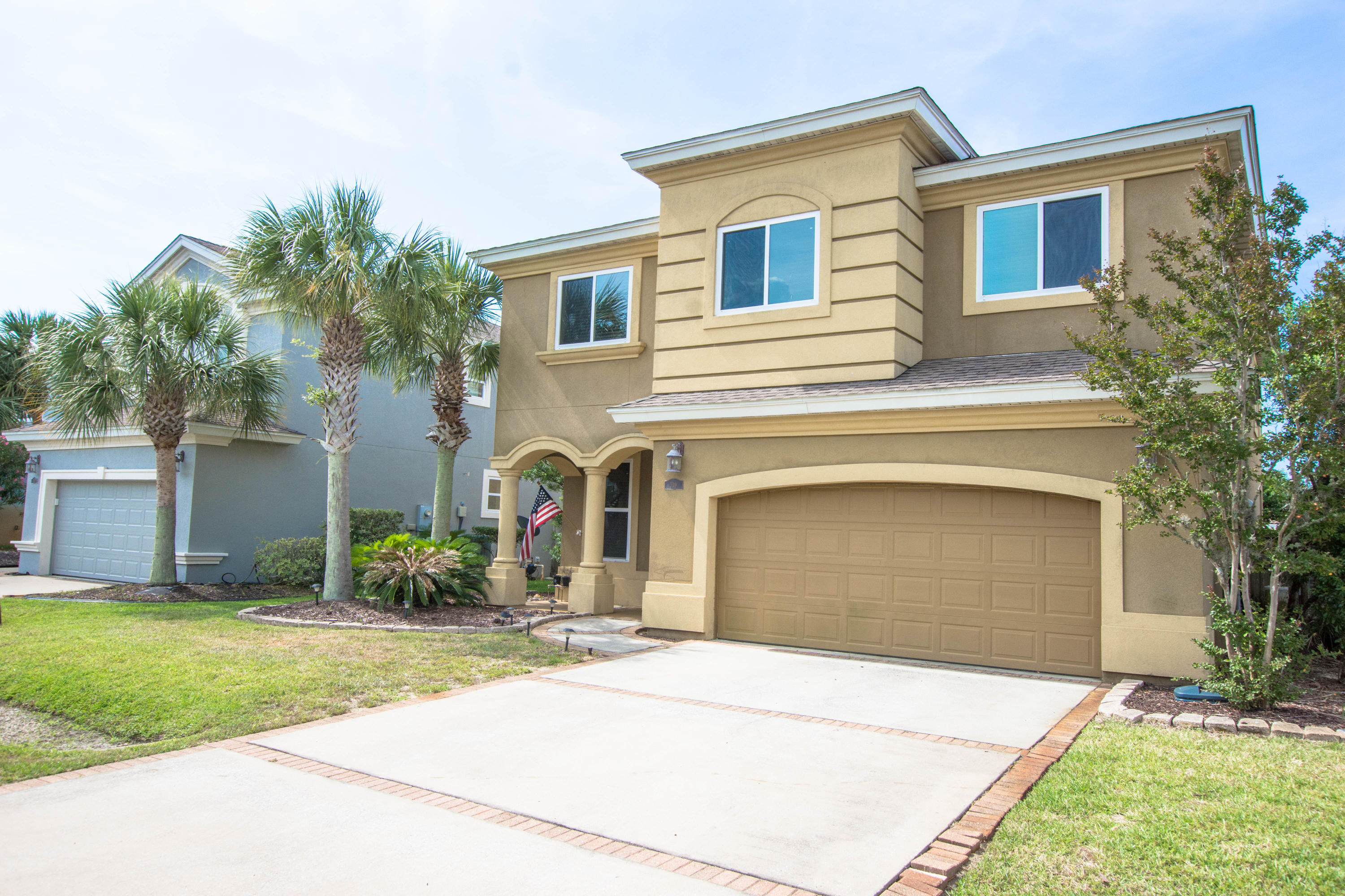 Baywalk Landing - Residential