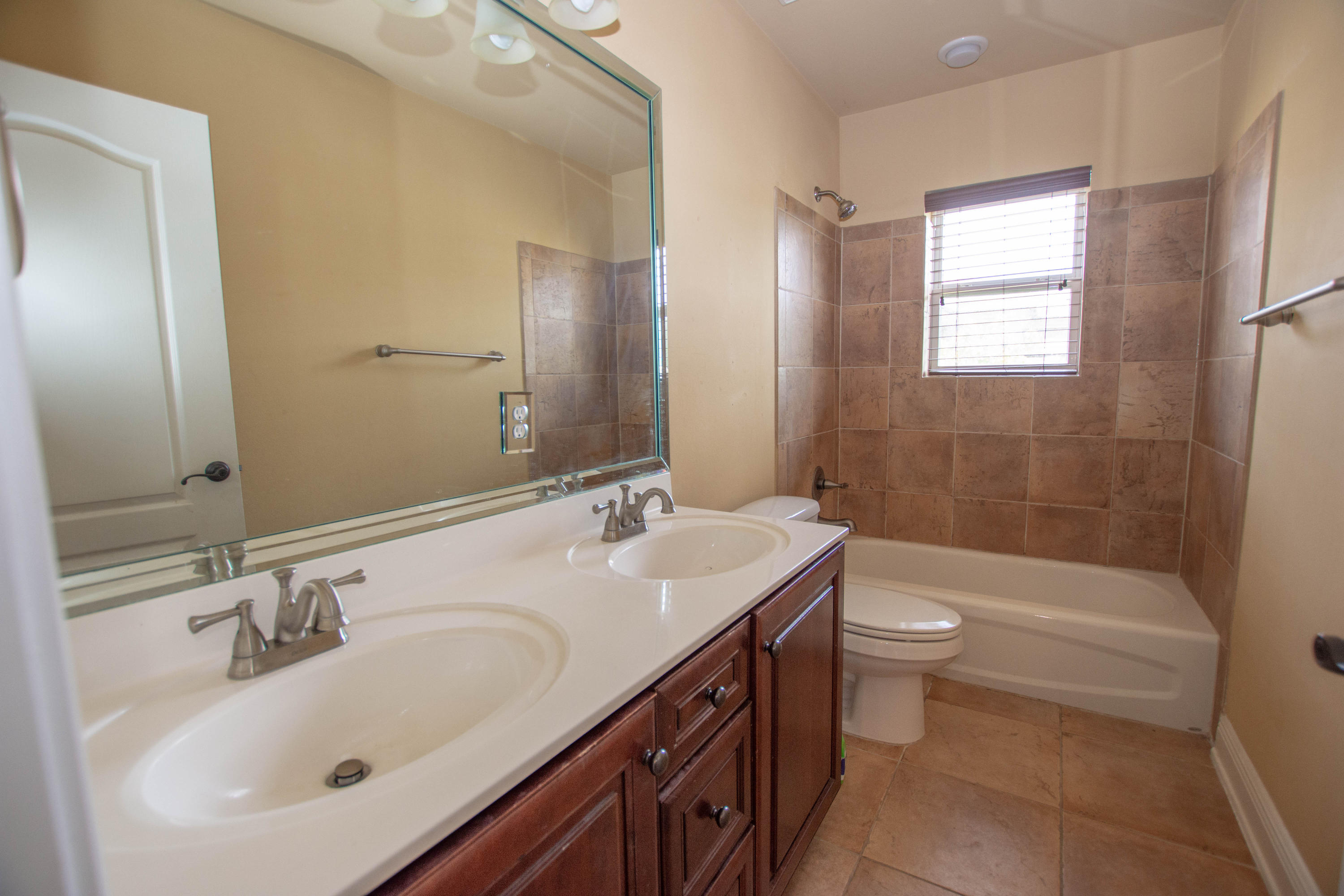 Baywalk Landing - Residential