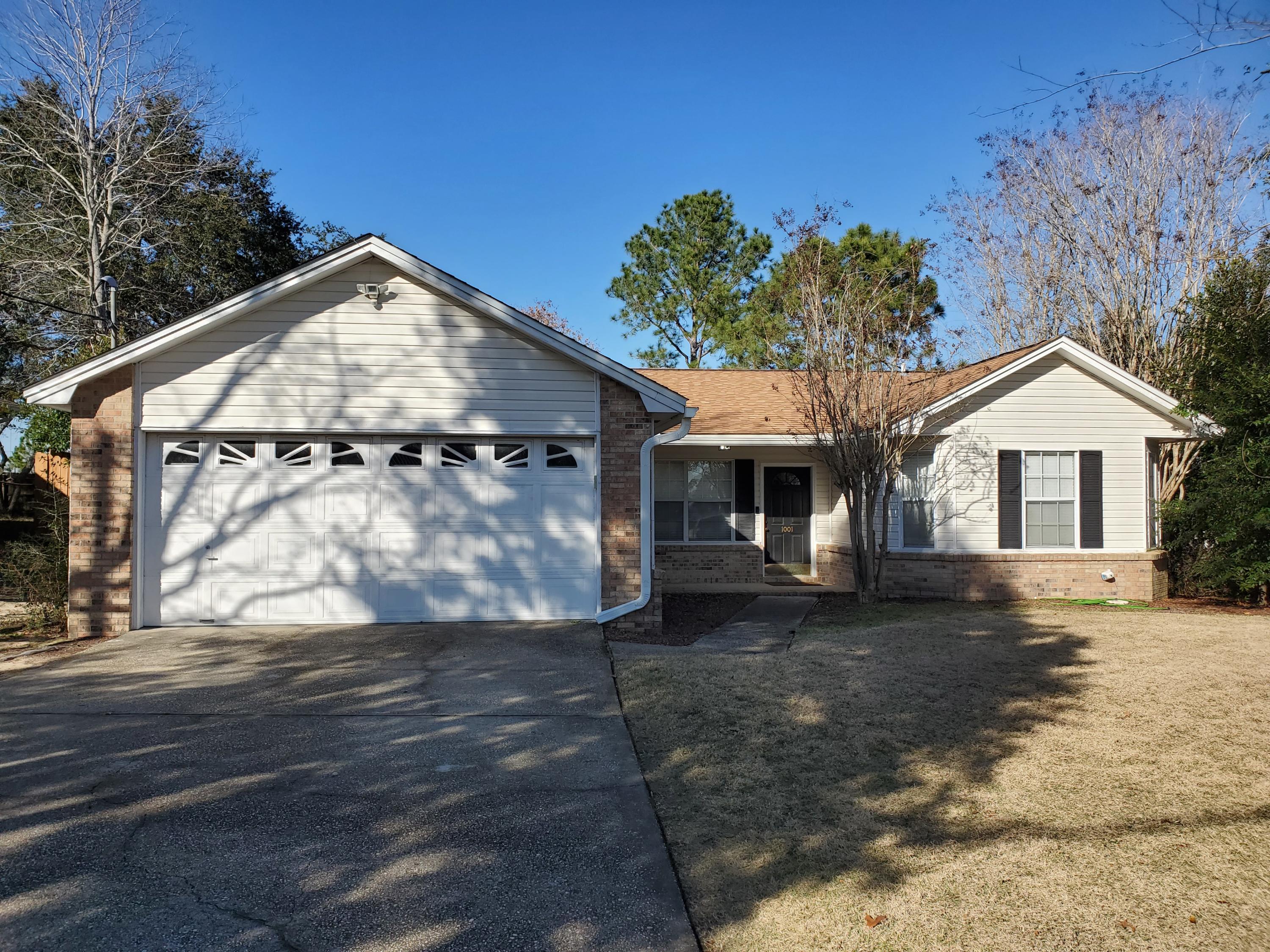 COUNTRYVIEW EST 6TH - Residential