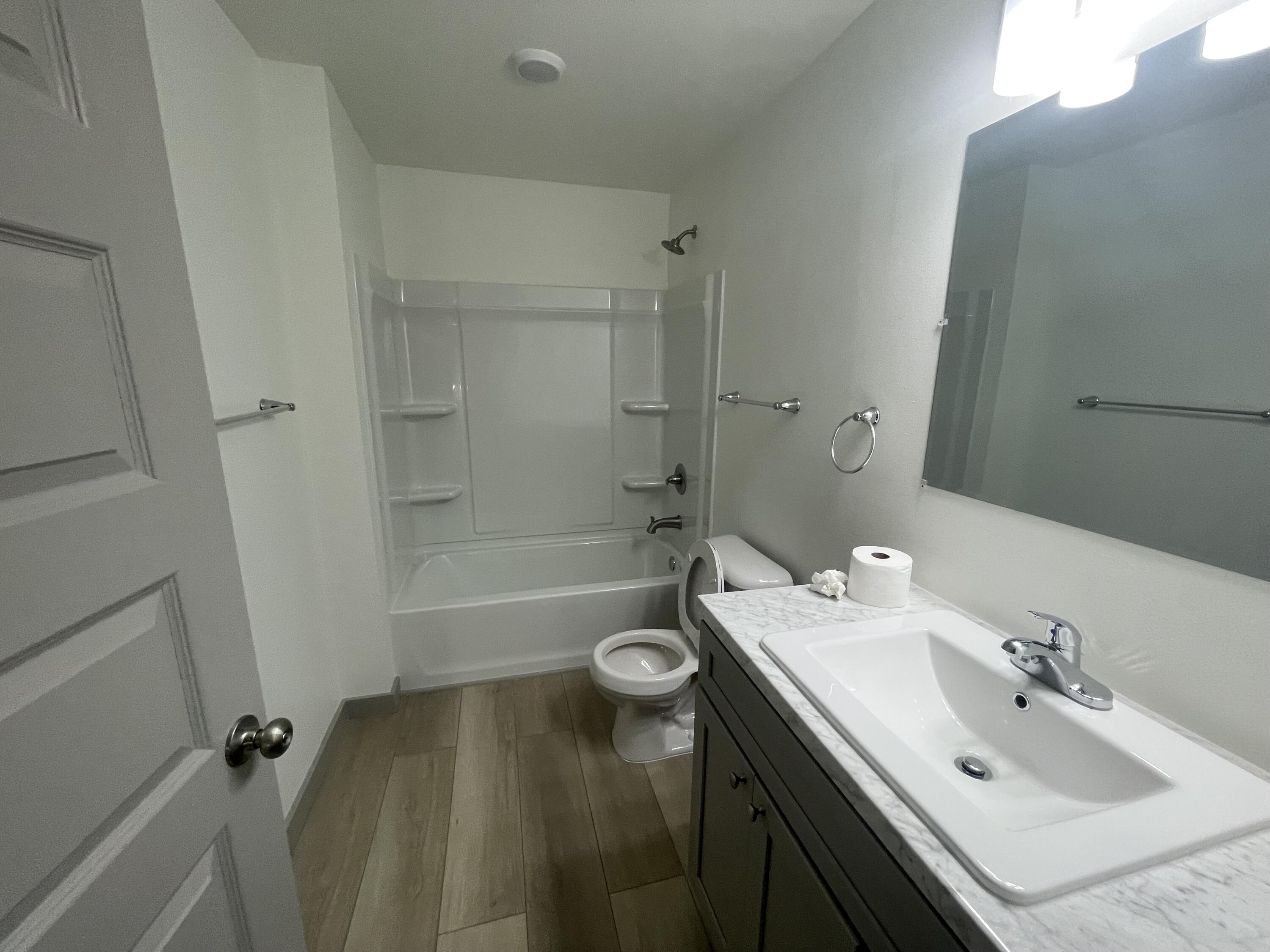 CRESTVIEW - Residential Lease