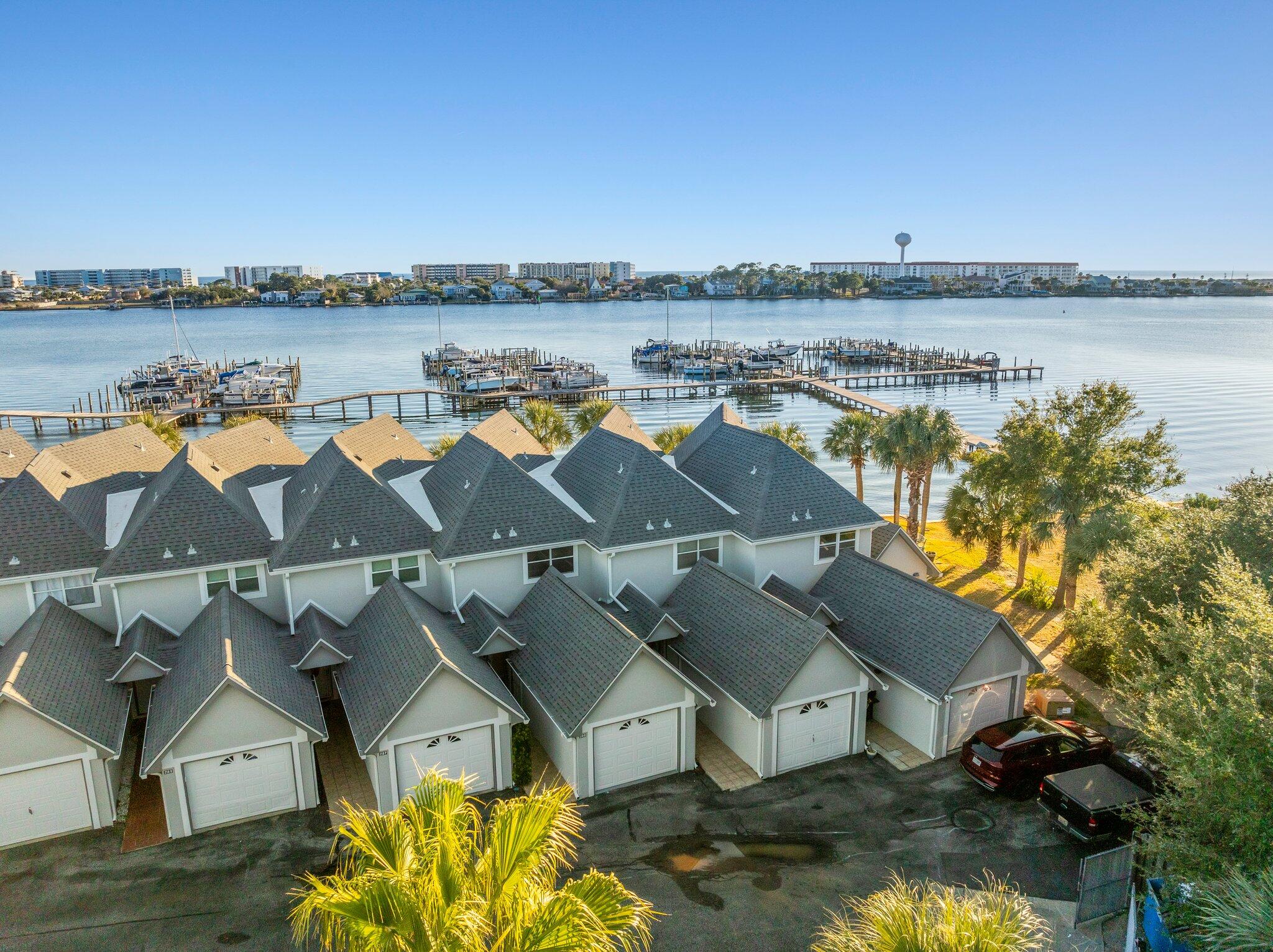 BROOKS LANDING - Residential Lease