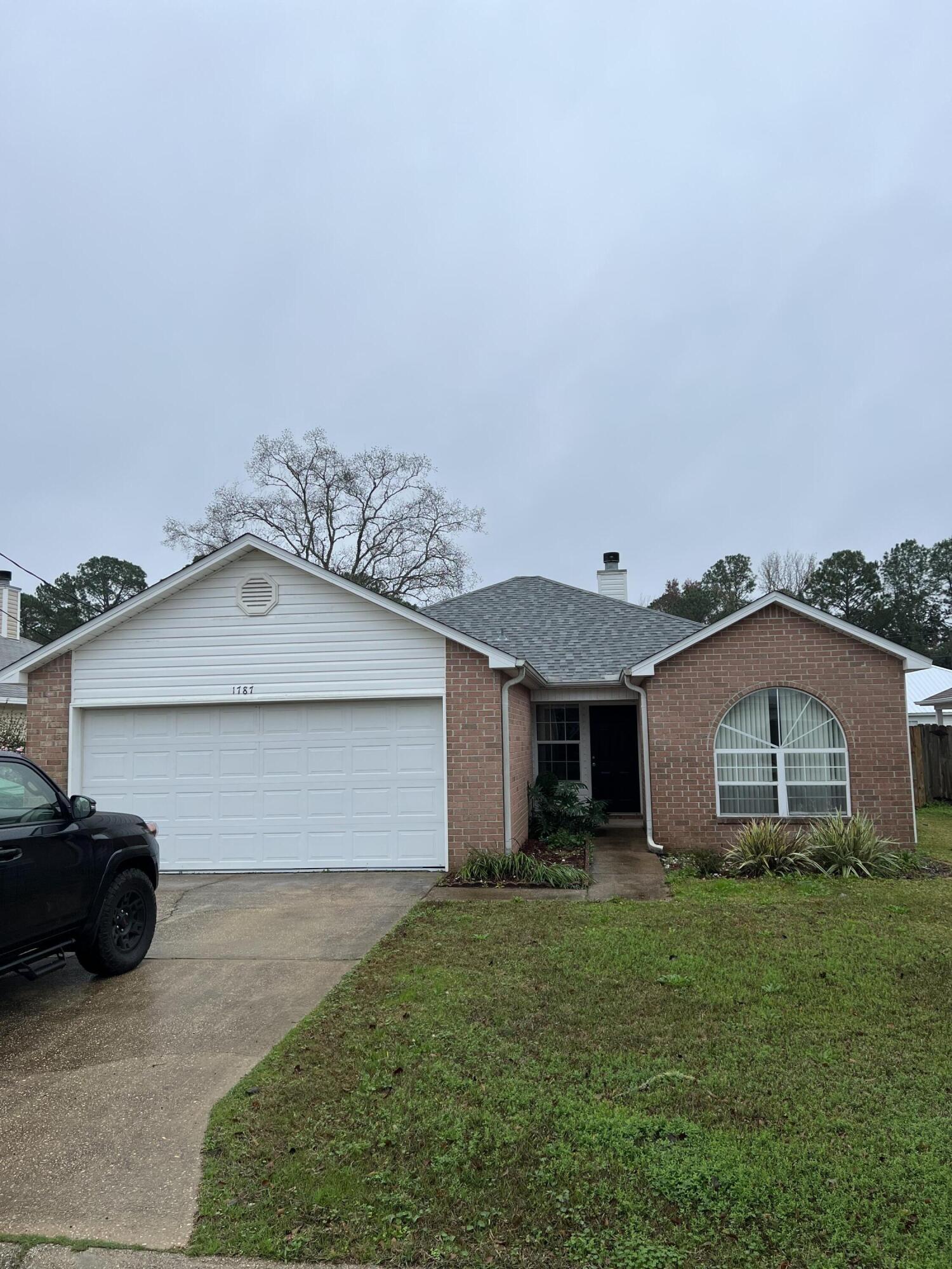 SOUTHERN PINES - Residential Lease