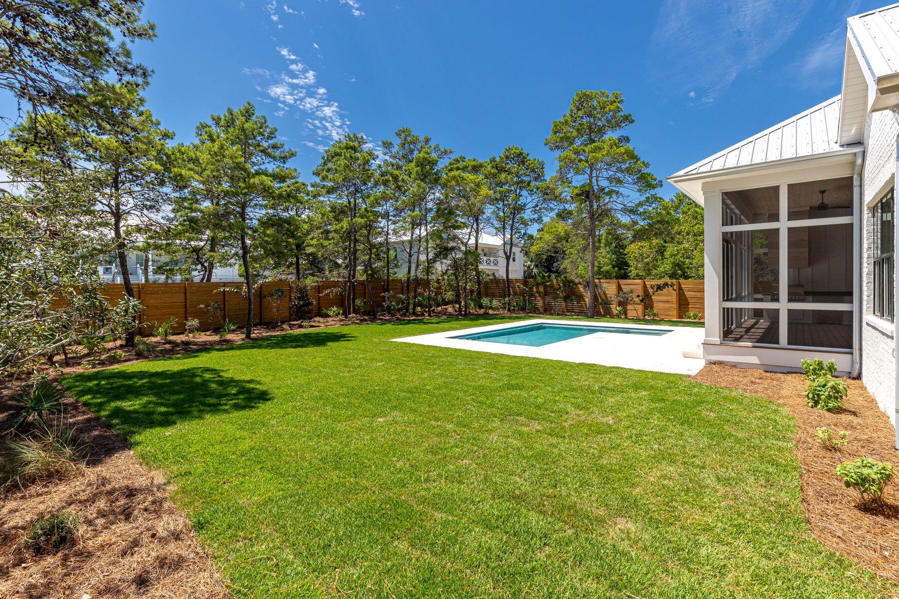 PINES OF BLUE MOUNTAIN - Residential