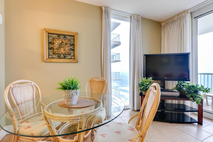 MAJESTIC BEACH TOWERS I - Residential