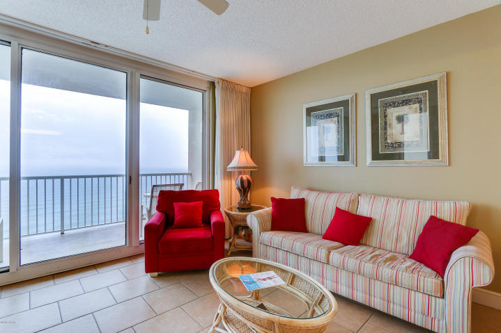 MAJESTIC BEACH TOWERS I - Residential