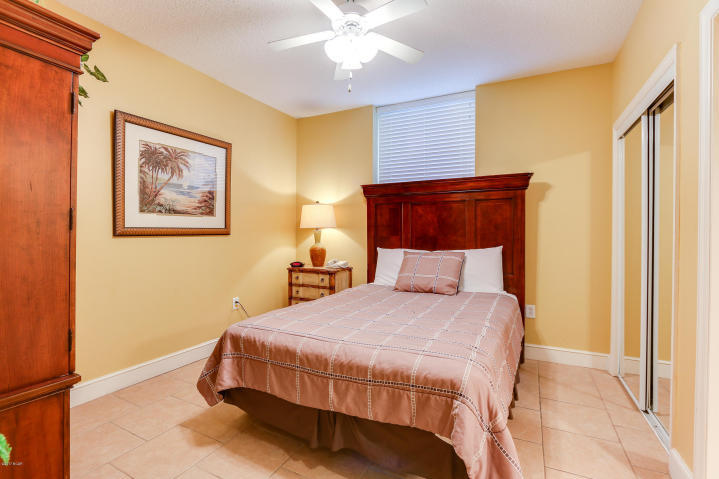 MAJESTIC BEACH TOWERS I - Residential