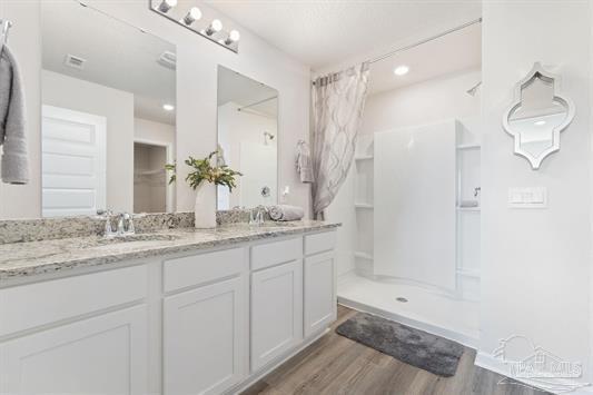 HIGHLANDS - Residential