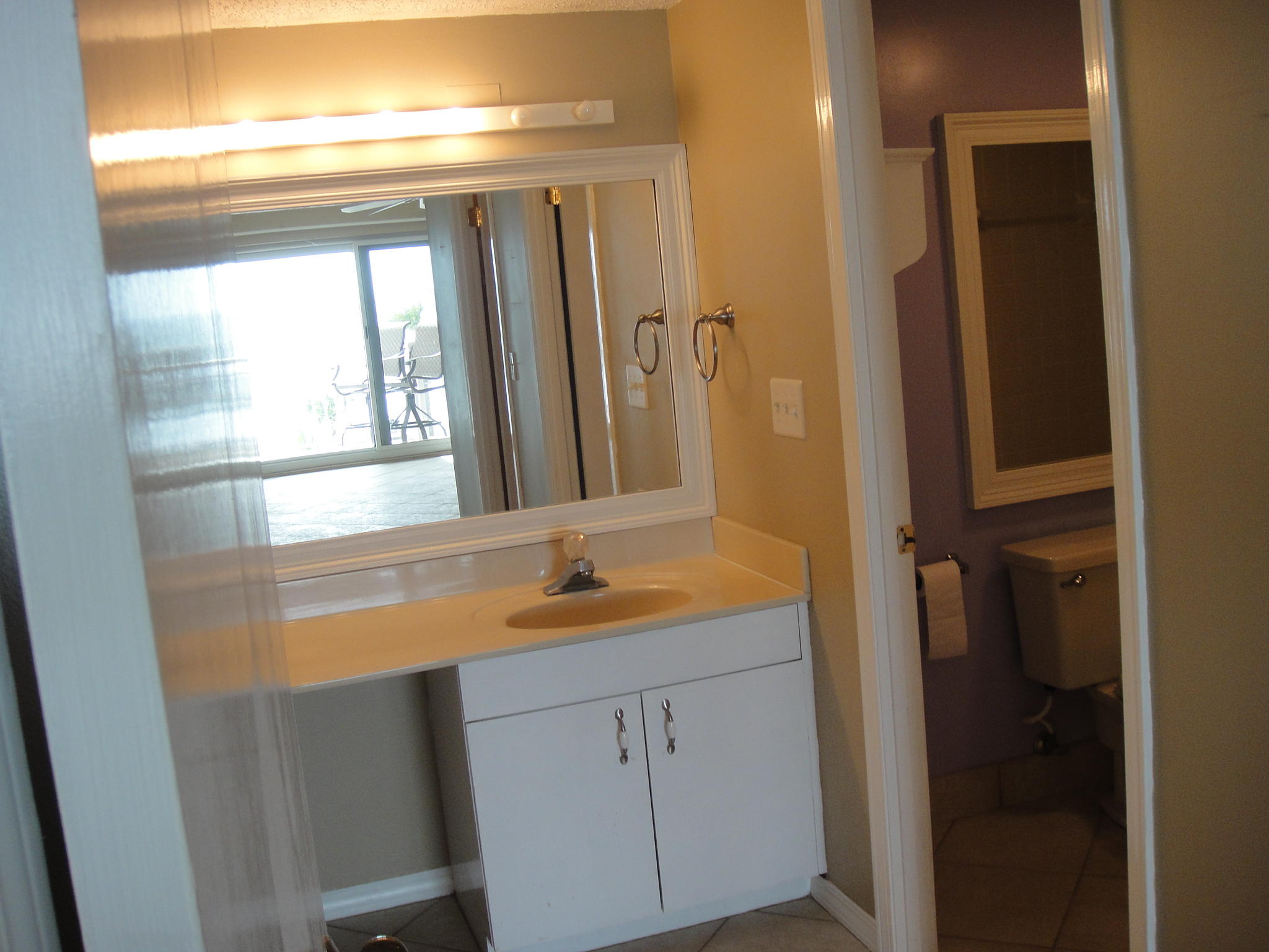 DESTIN TOWERS CONDO - Residential