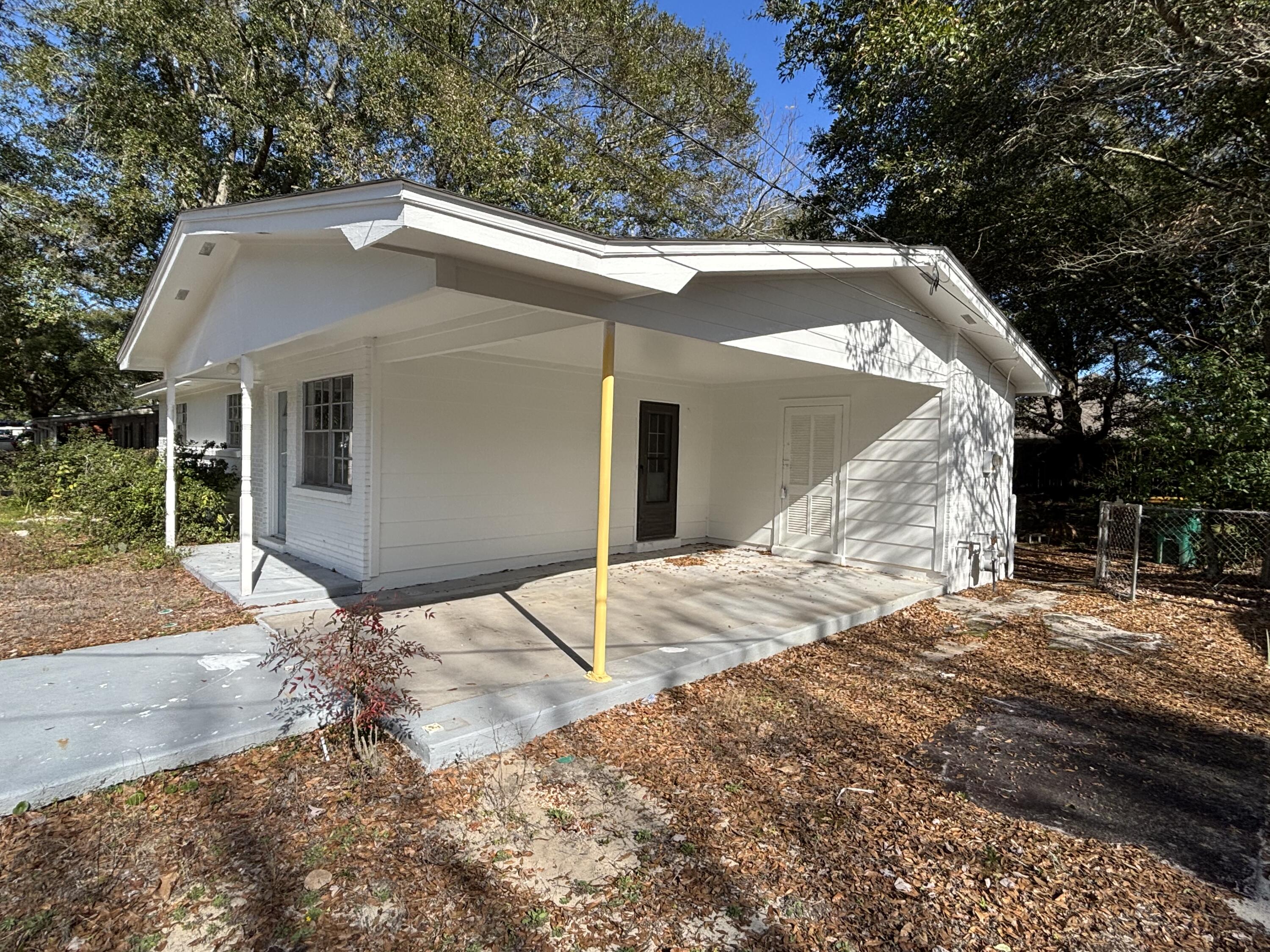 GARNIERS BEACH 7TH - Residential