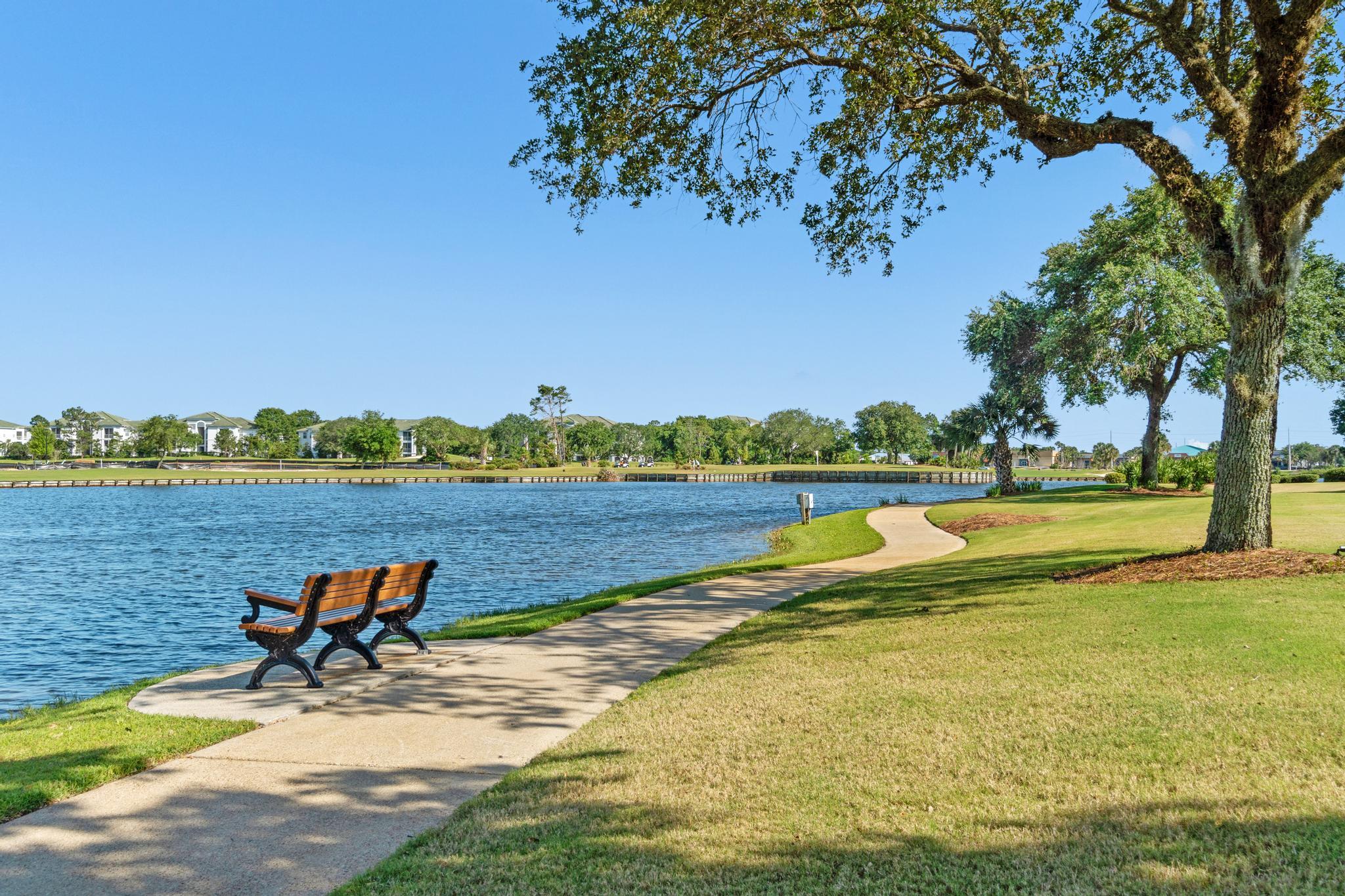 REGATTA BAY PH 3 - Land