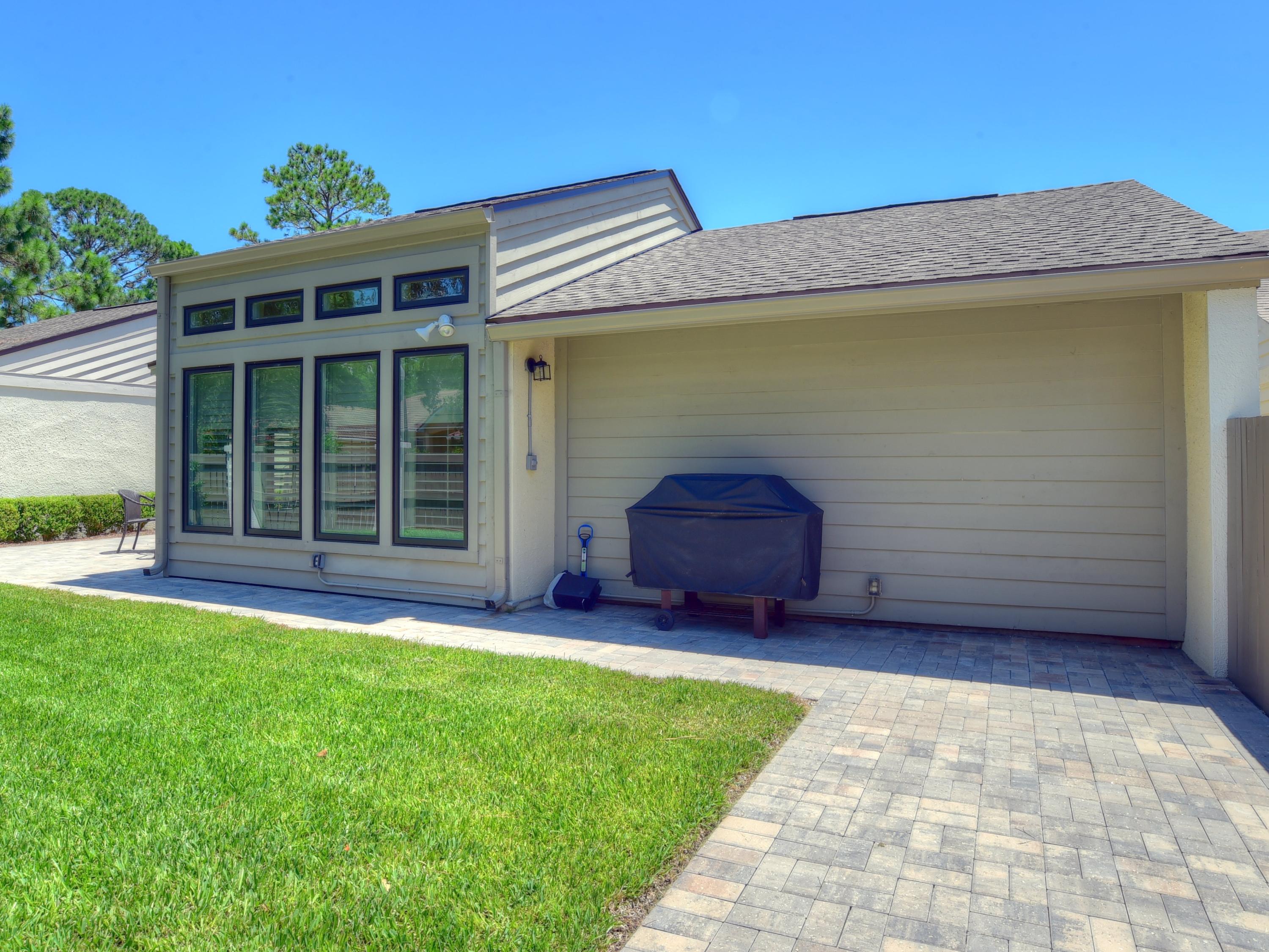 L'ATRIUM - Residential Lease