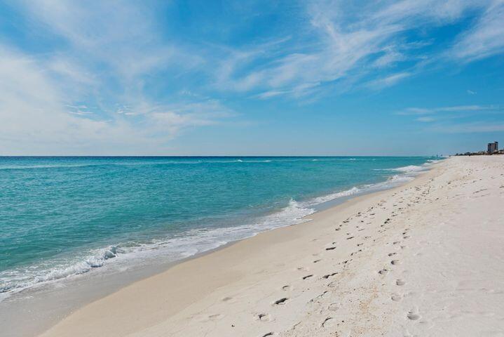 GRAND NAVARRE - Land