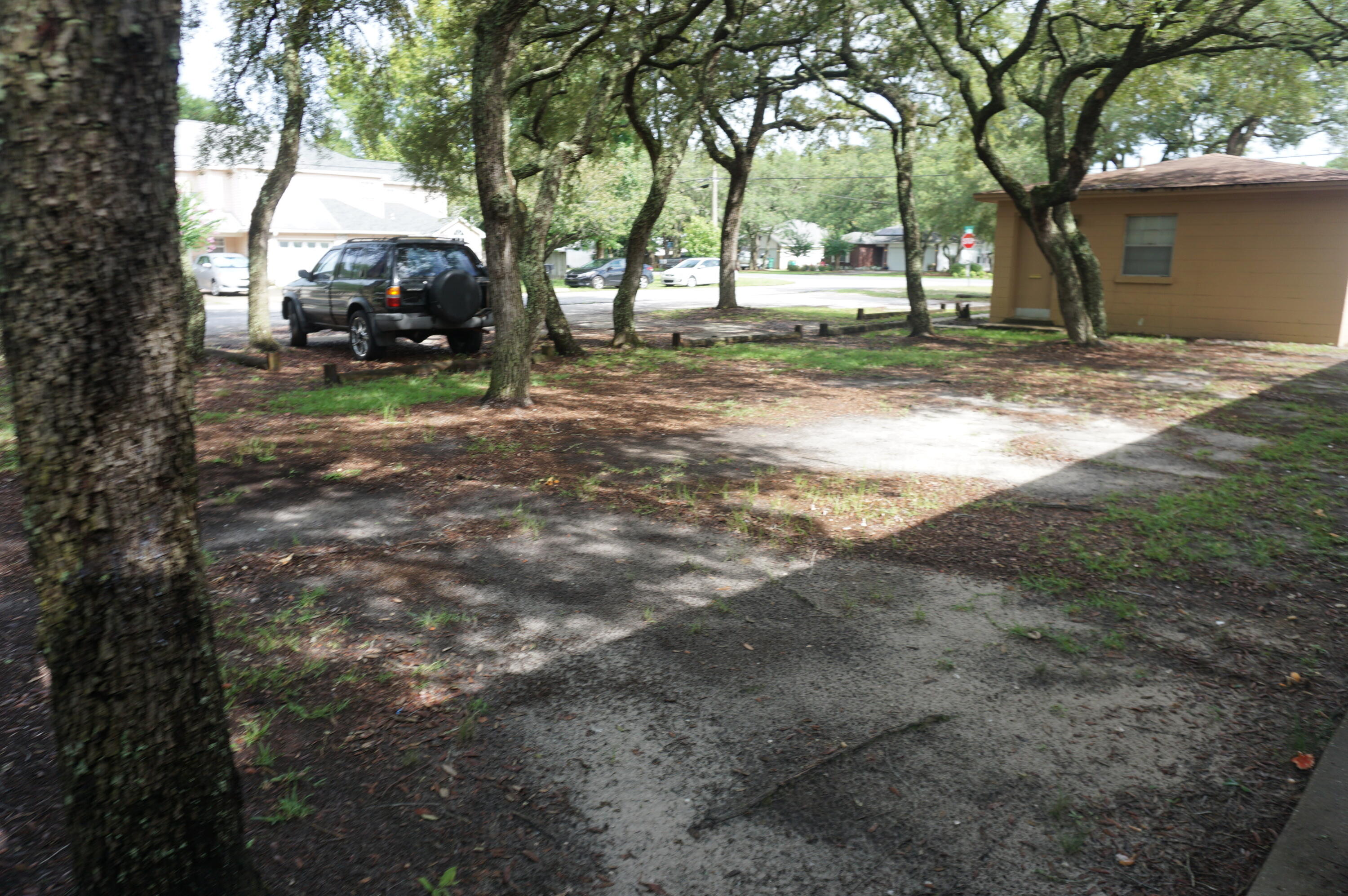 PORT DIXIE - Residential Lease