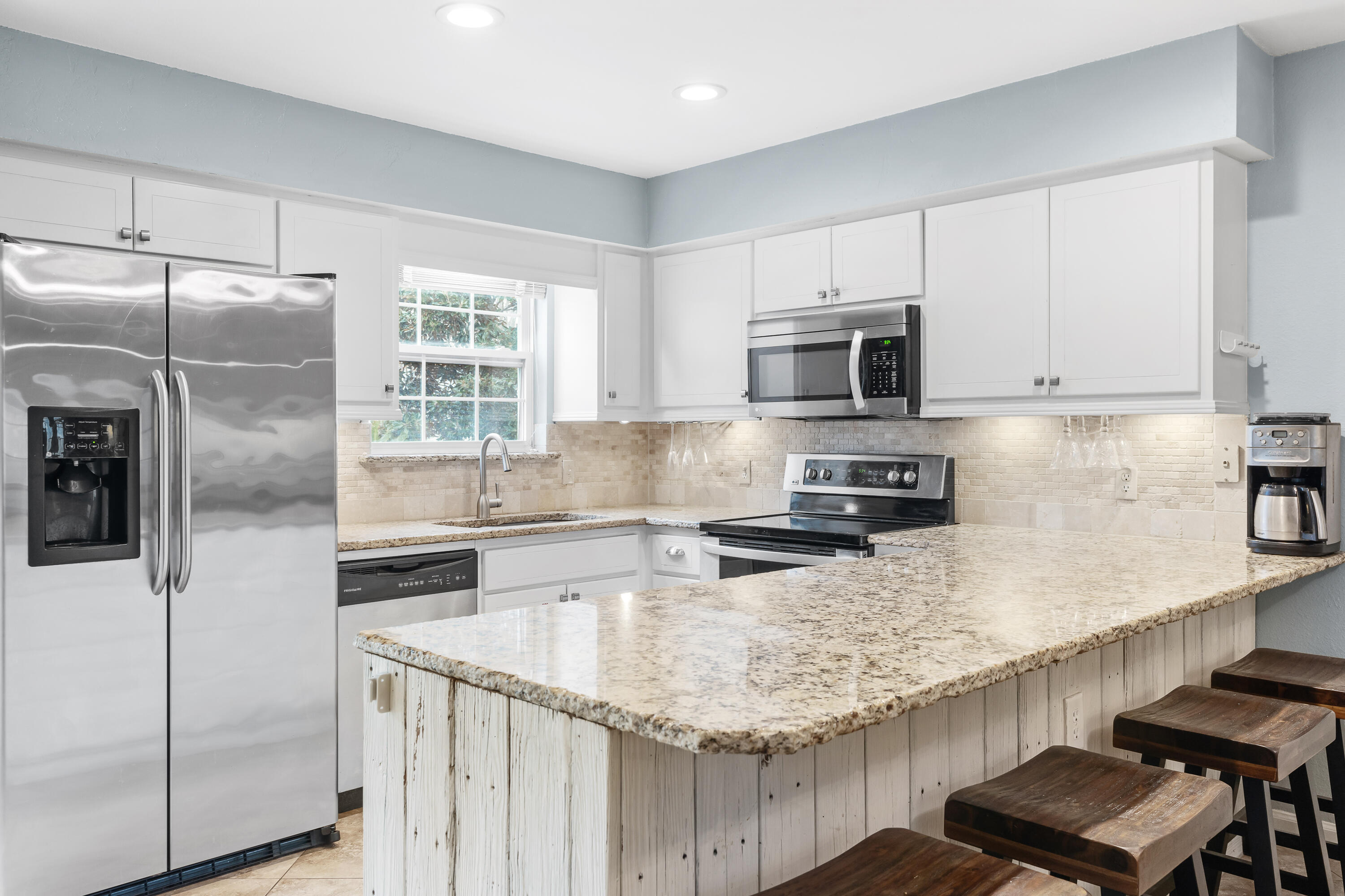SUMMERLAKE T/H - Residential