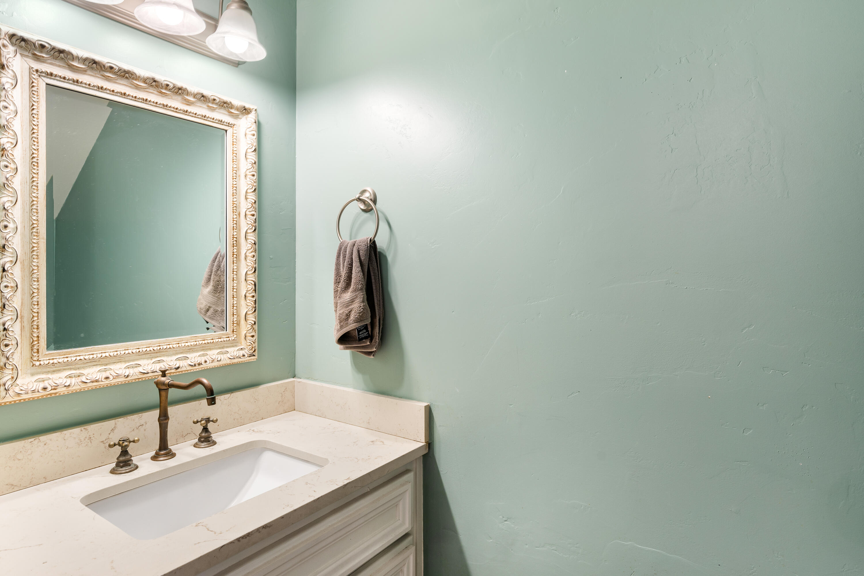 SUMMERLAKE T/H - Residential