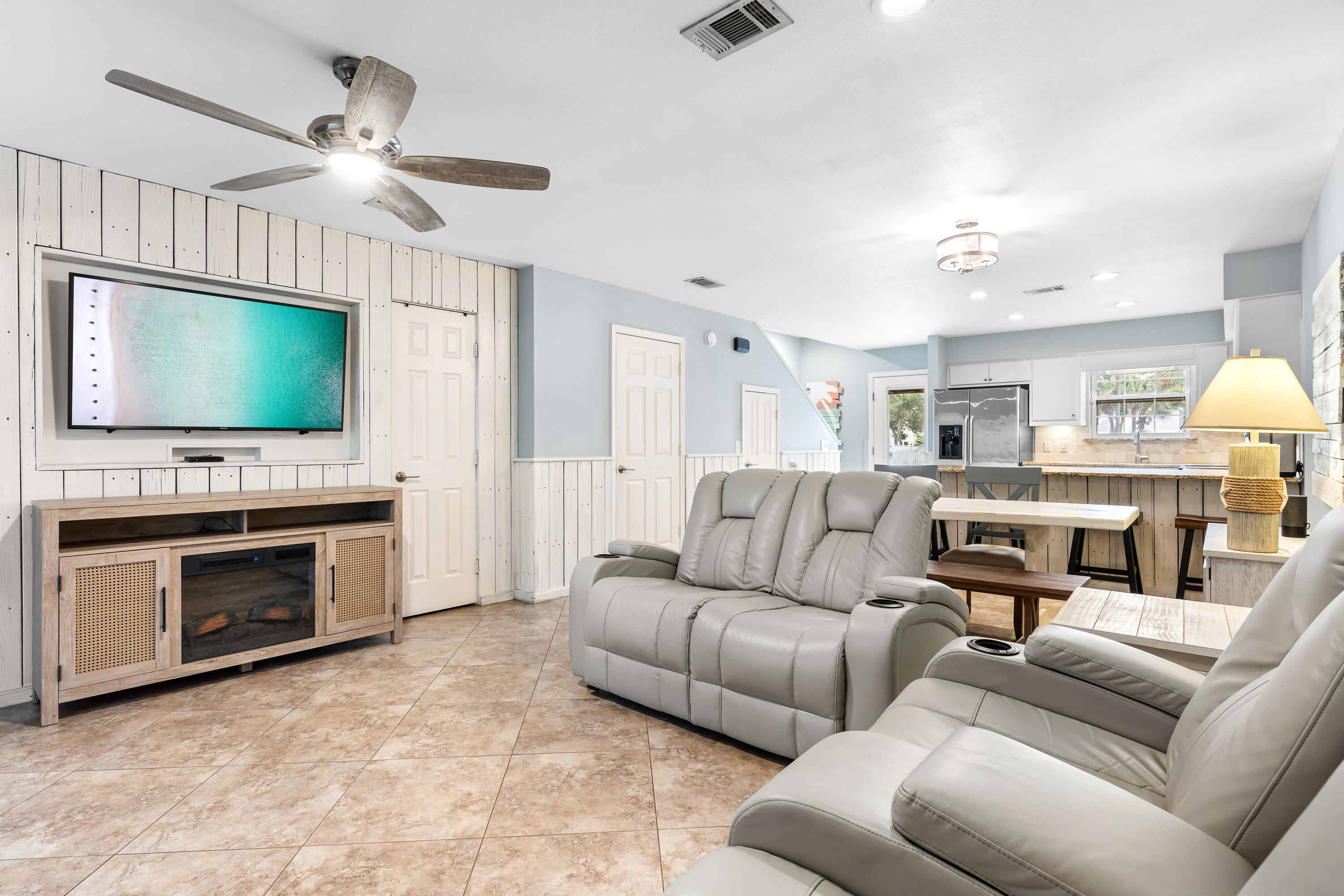 SUMMERLAKE T/H - Residential