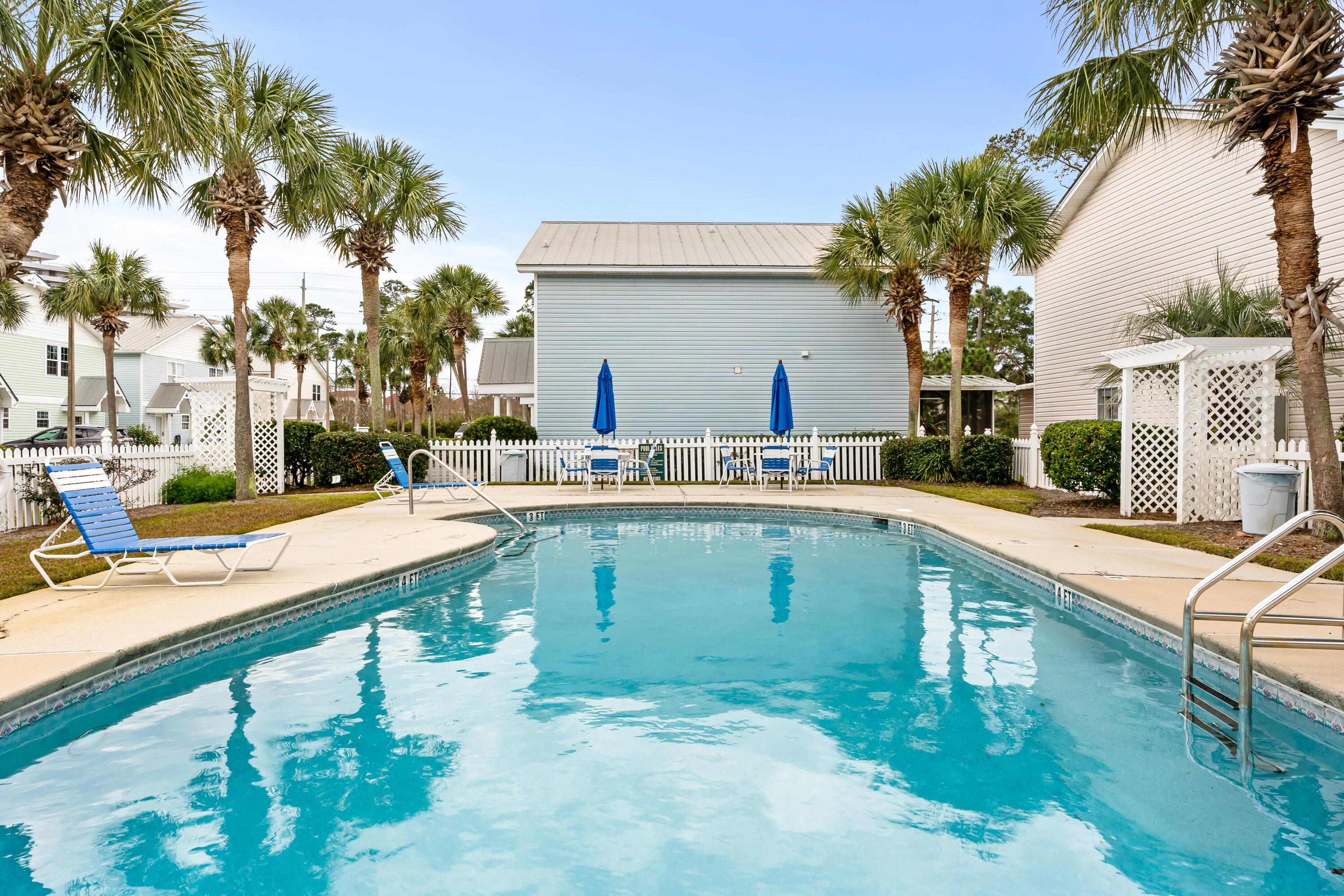 SUMMERLAKE T/H - Residential
