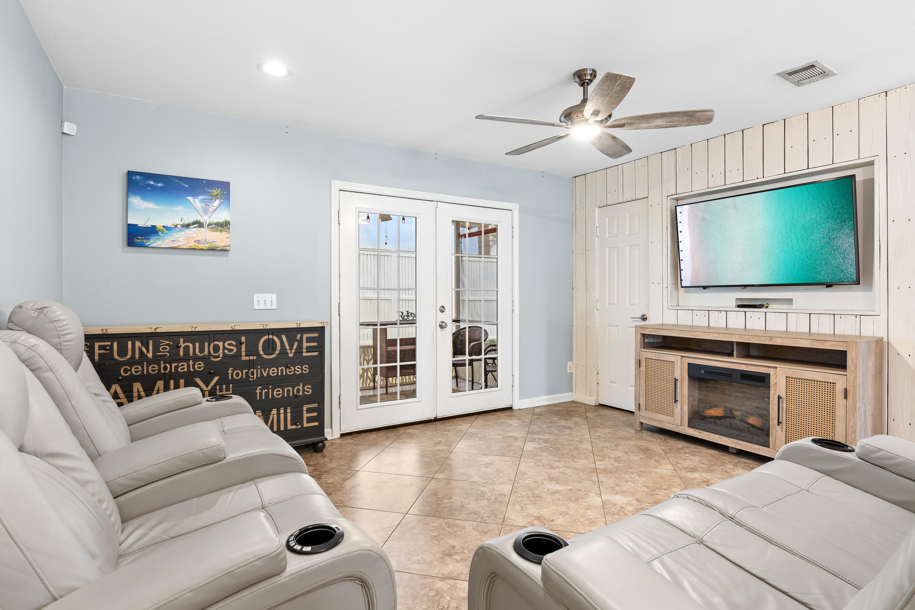 SUMMERLAKE T/H - Residential