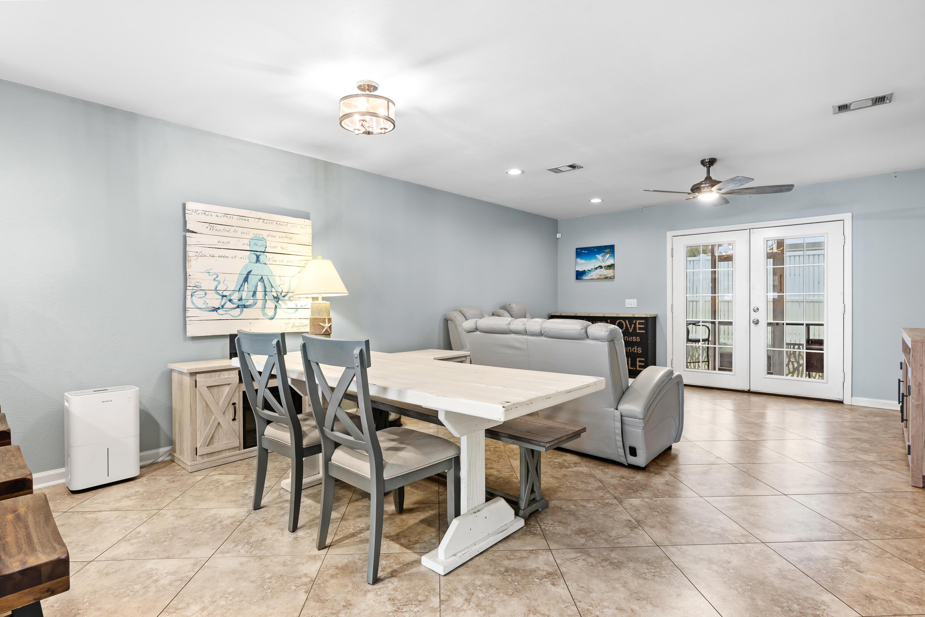 SUMMERLAKE T/H - Residential