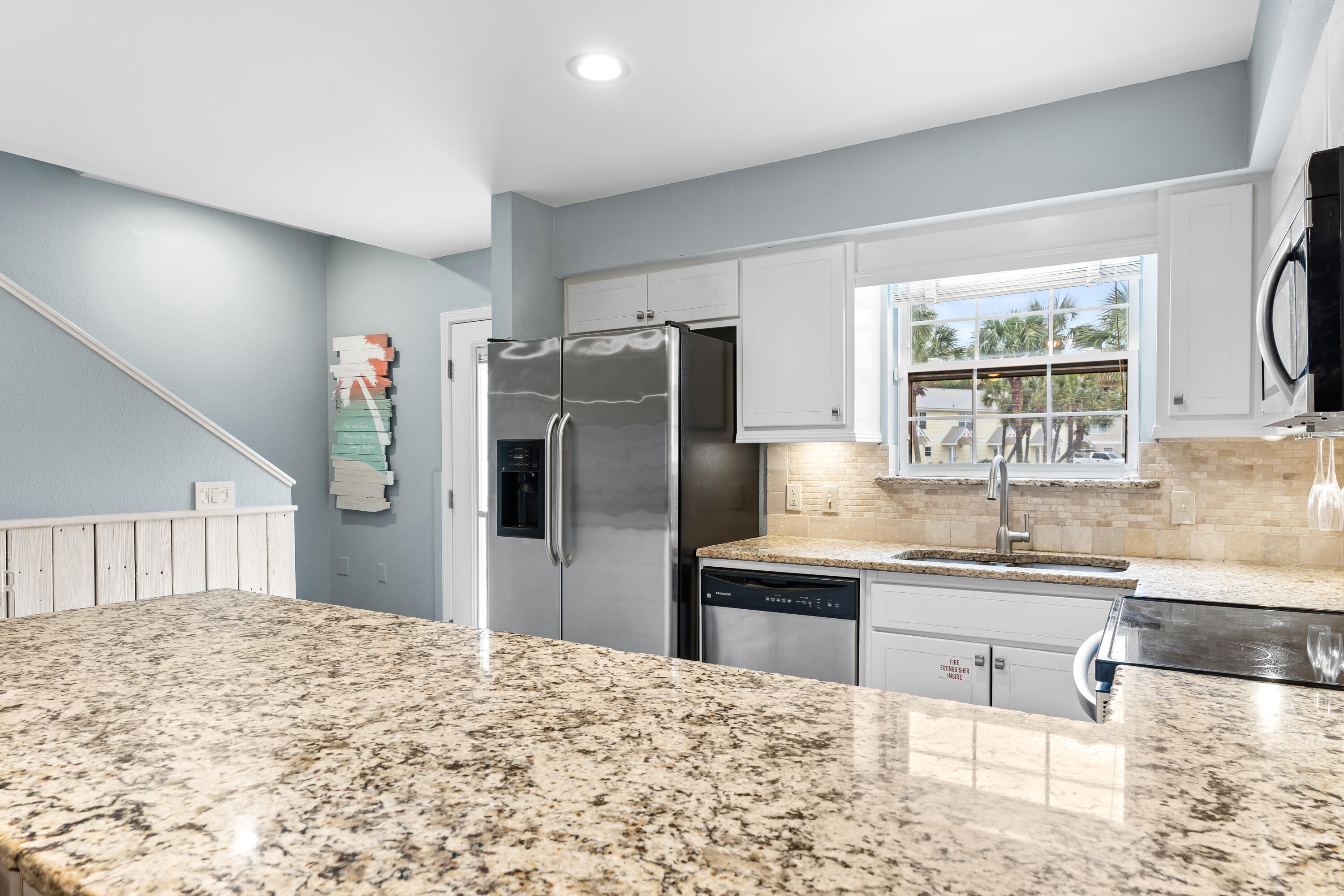 SUMMERLAKE T/H - Residential