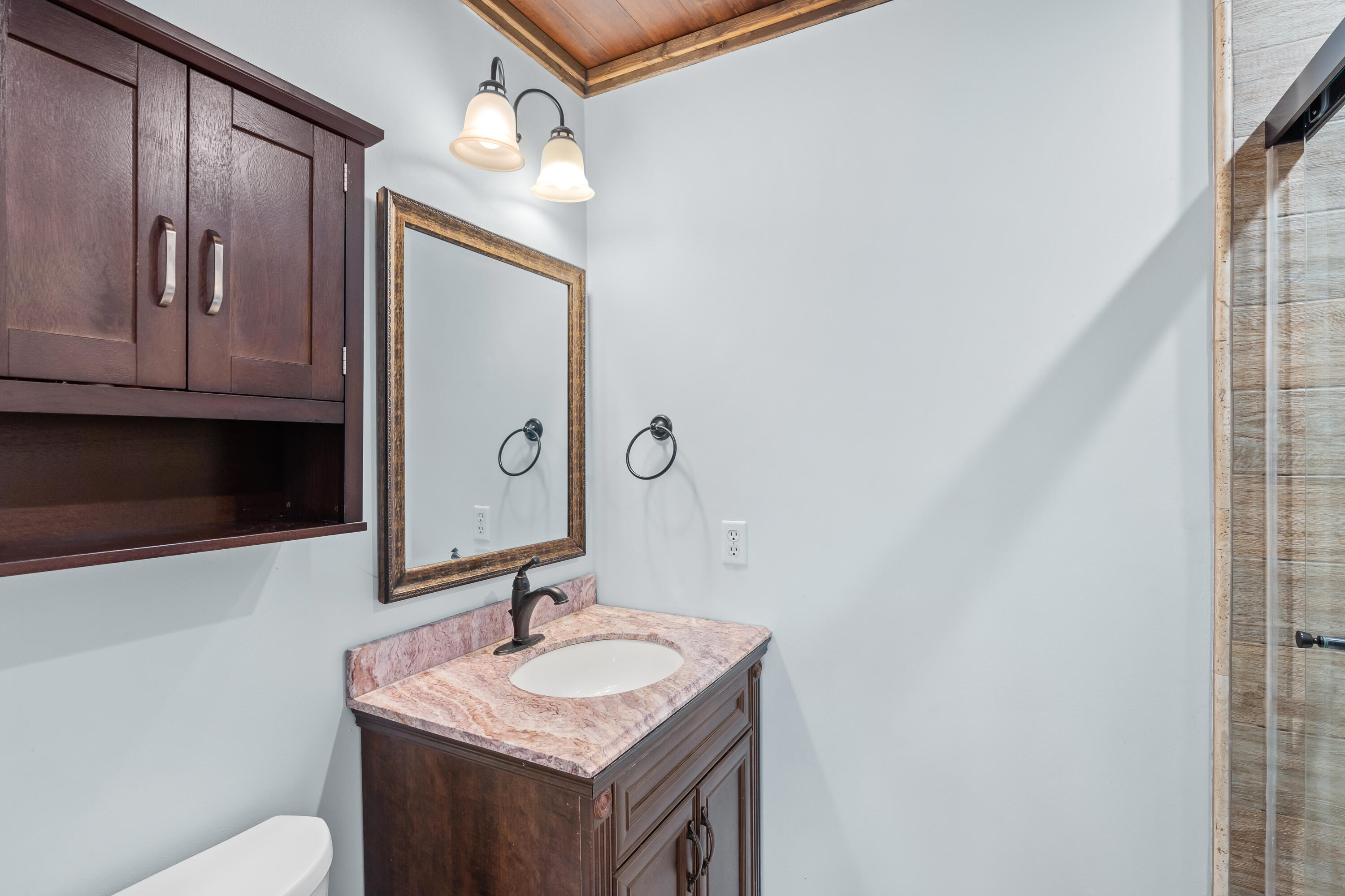 SUMMERLAKE T/H - Residential