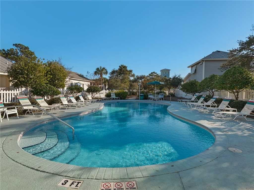 CRYSTAL BEACH COTTAGES - Residential