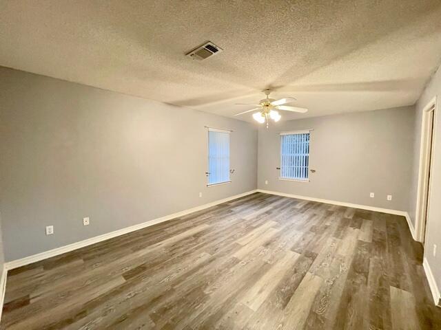 PARKER'S LANDING - Residential Lease