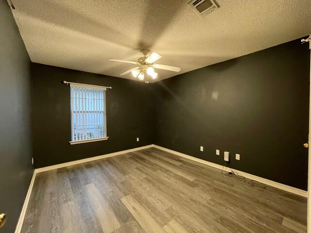 PARKER'S LANDING - Residential Lease