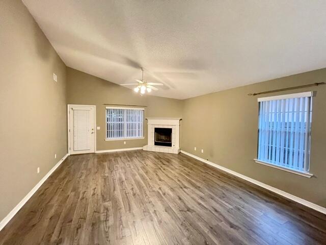 PARKER'S LANDING - Residential Lease