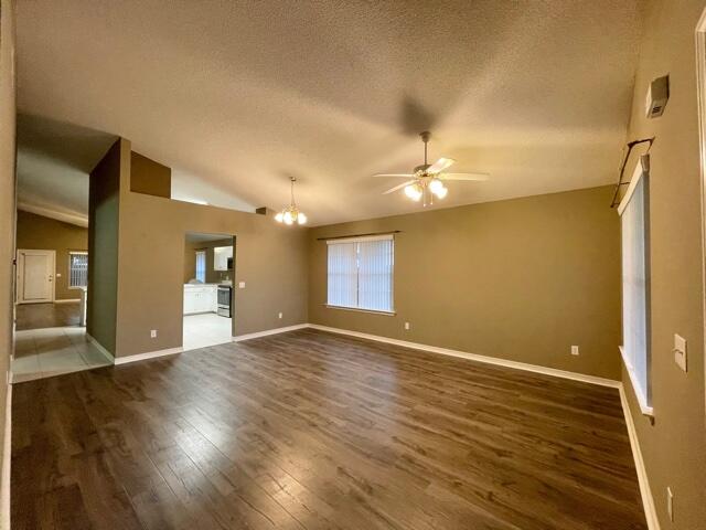 PARKER'S LANDING - Residential Lease