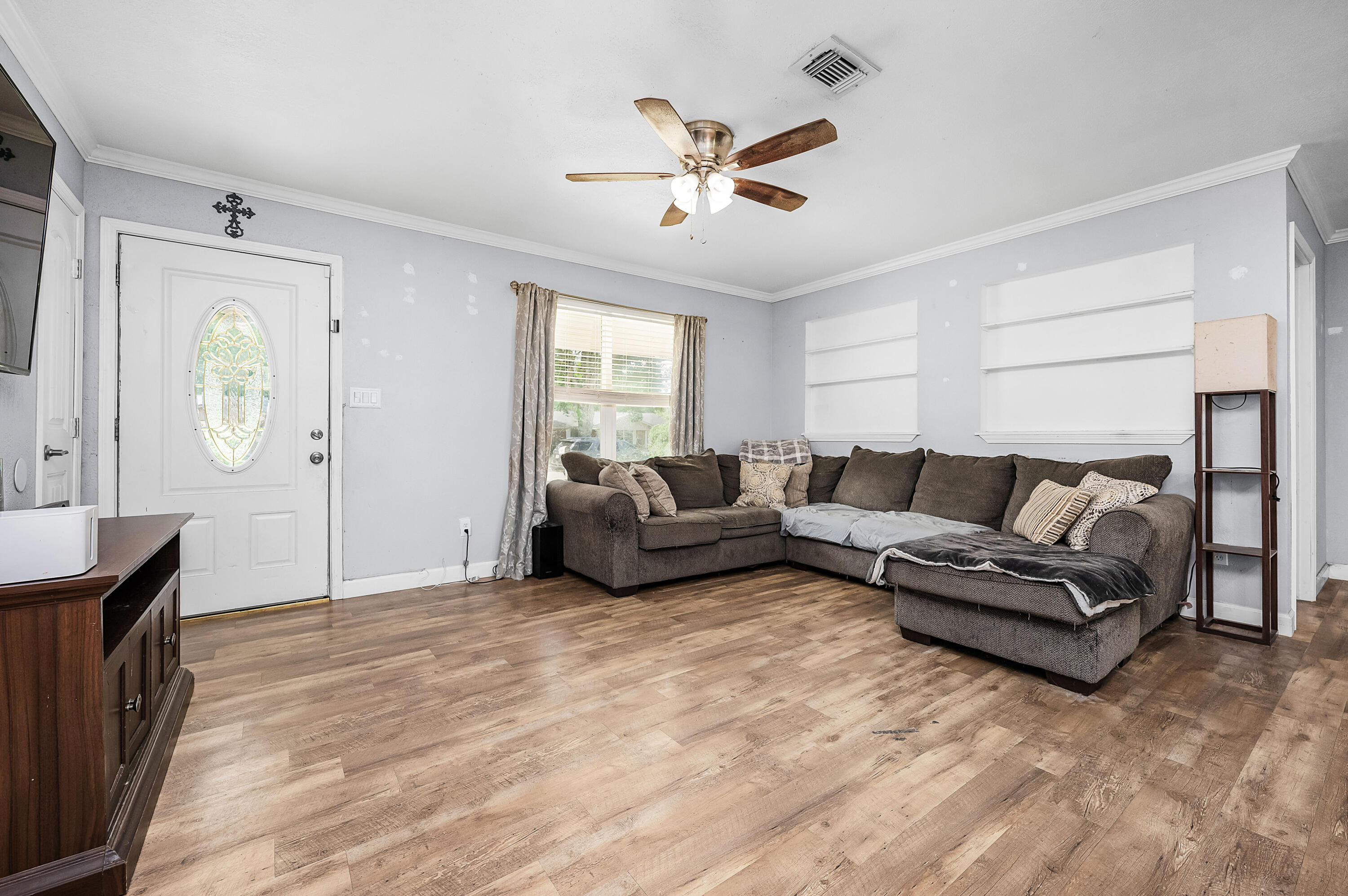 FOREST HILLS - Residential