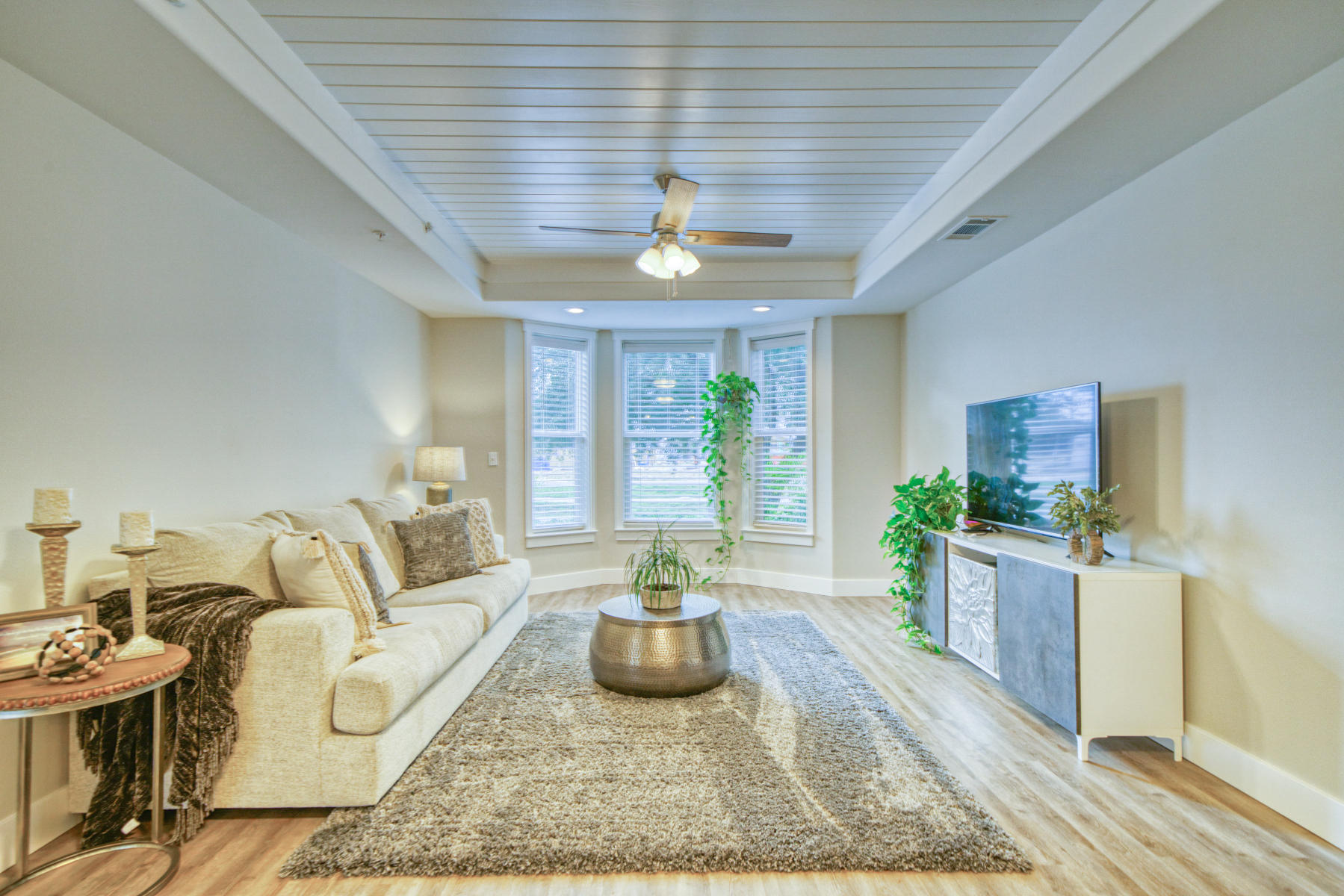 Old Bay Village Condo - Residential