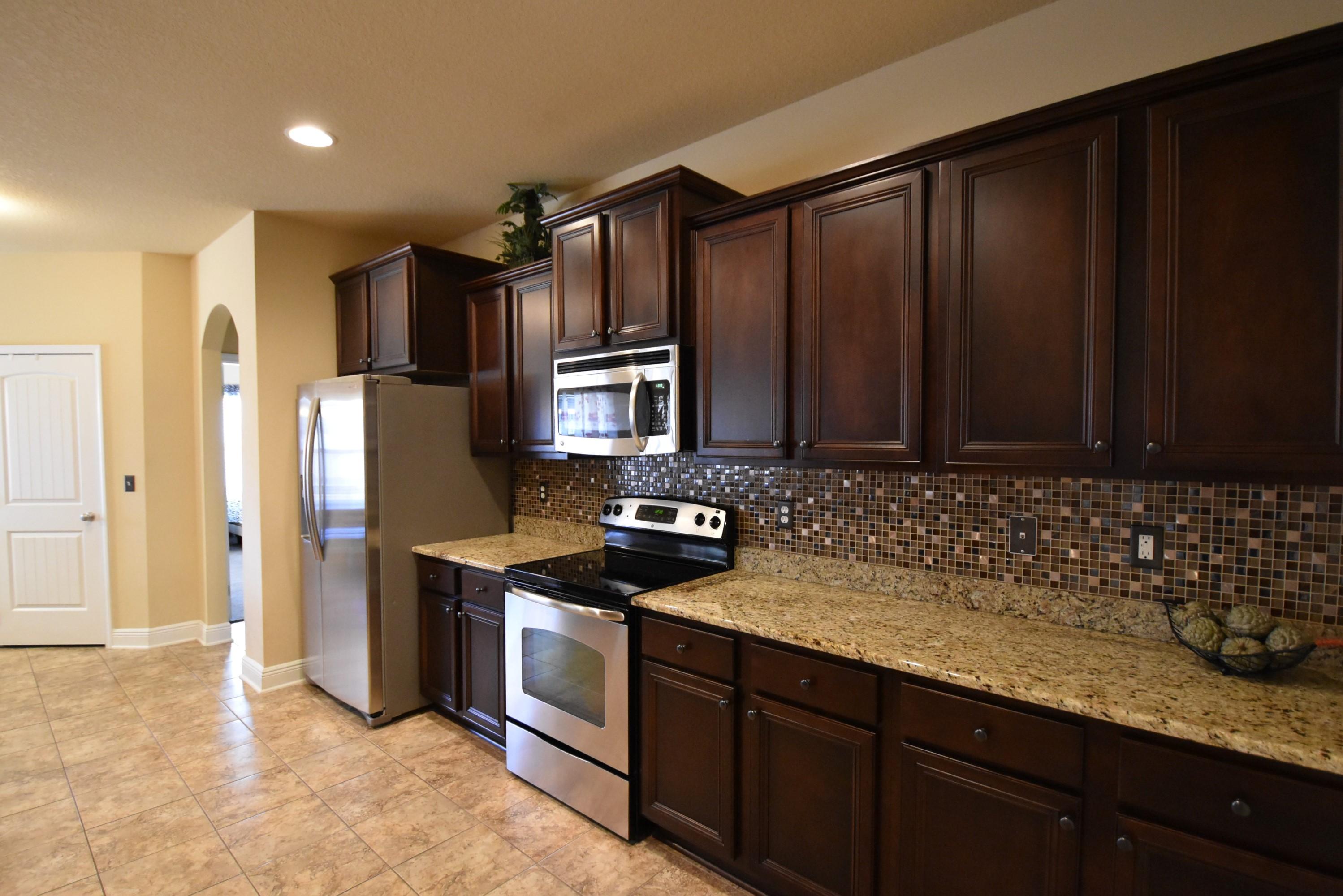 LIBERTY OAKS - Residential