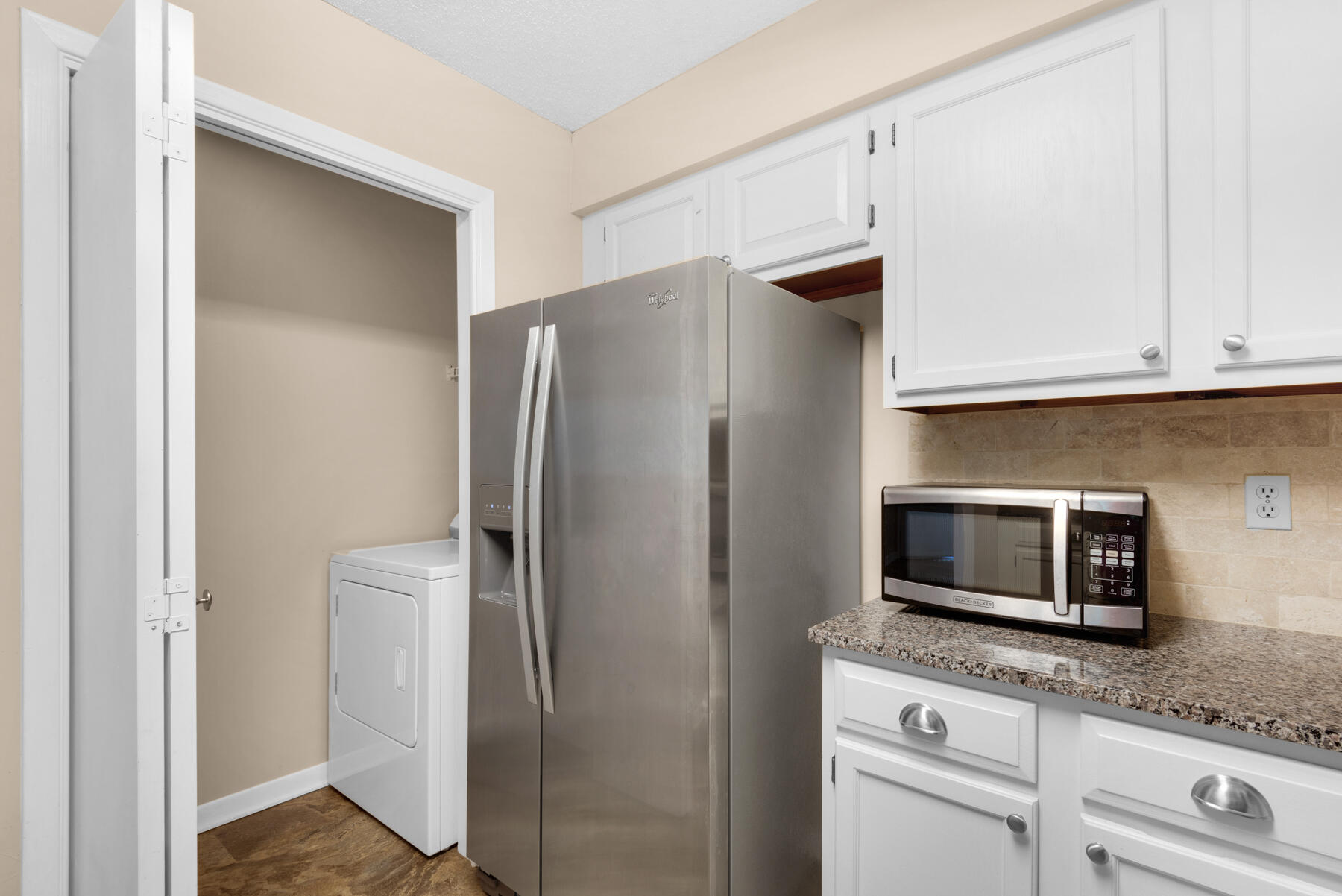 GARDEN OAKS CONDO - Residential Lease