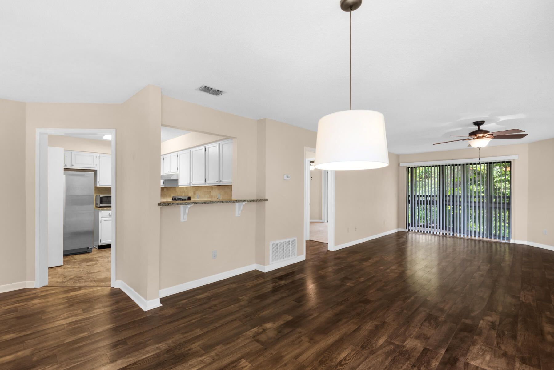 GARDEN OAKS CONDO - Residential Lease