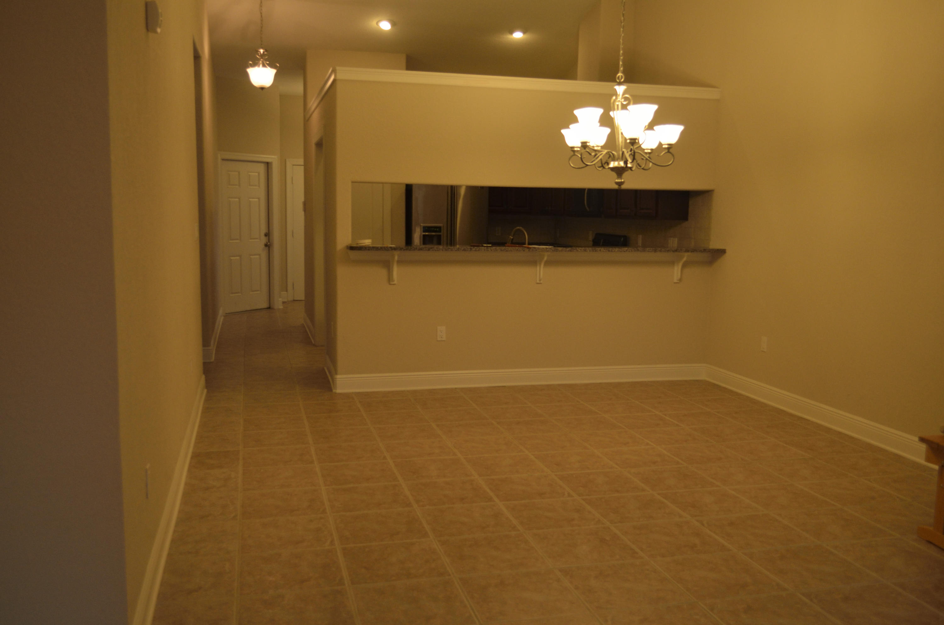 DIAMOND LAKES - Residential